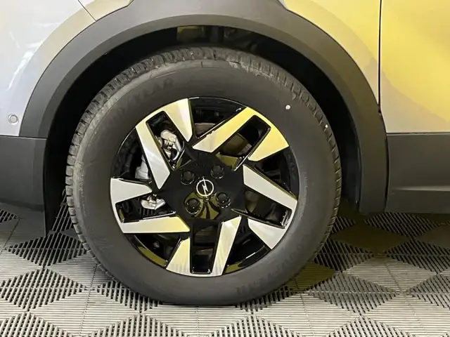 Opel Mokka view 3
