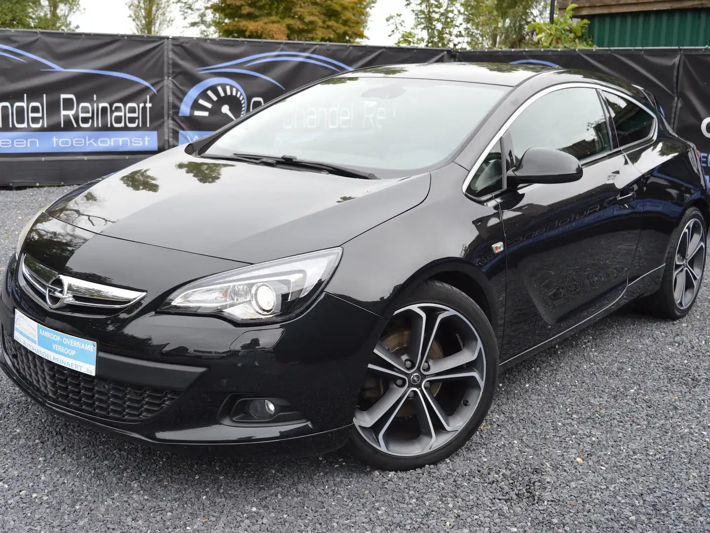 Opel Astra Astra GTC 1.6 Turbo Edition, Airco + 12m Garantie Zwart - 1