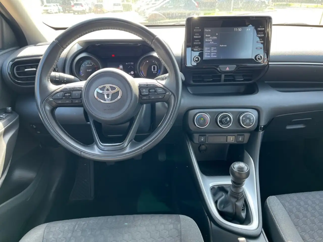 Toyota Yaris Team Deutschland 1,5l (125PS) 6-Gang inkl. Winterr, миниатюра 14