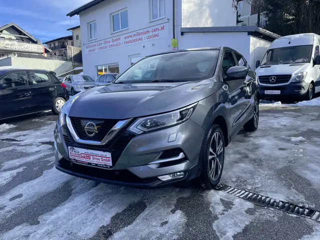 Nissan Qashqai N-Connecta 4x4 bei Finanzierung Zinssatz fix 6,2%