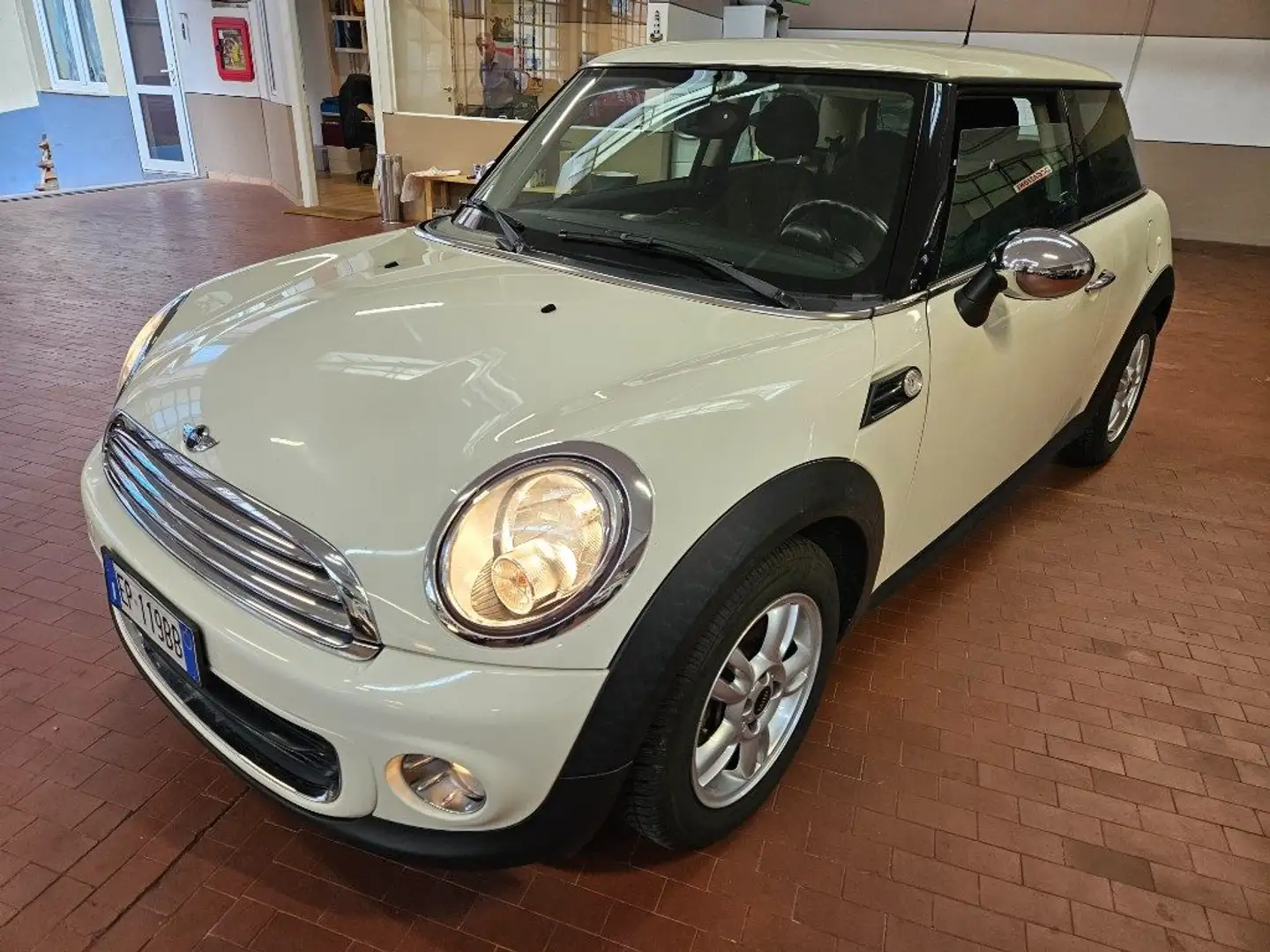MINI One 1.6 16V One (55kW) Bianco - 1