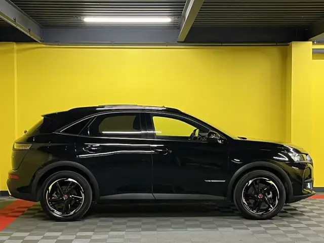 DS Automobiles DS 7 Crossback view 4
