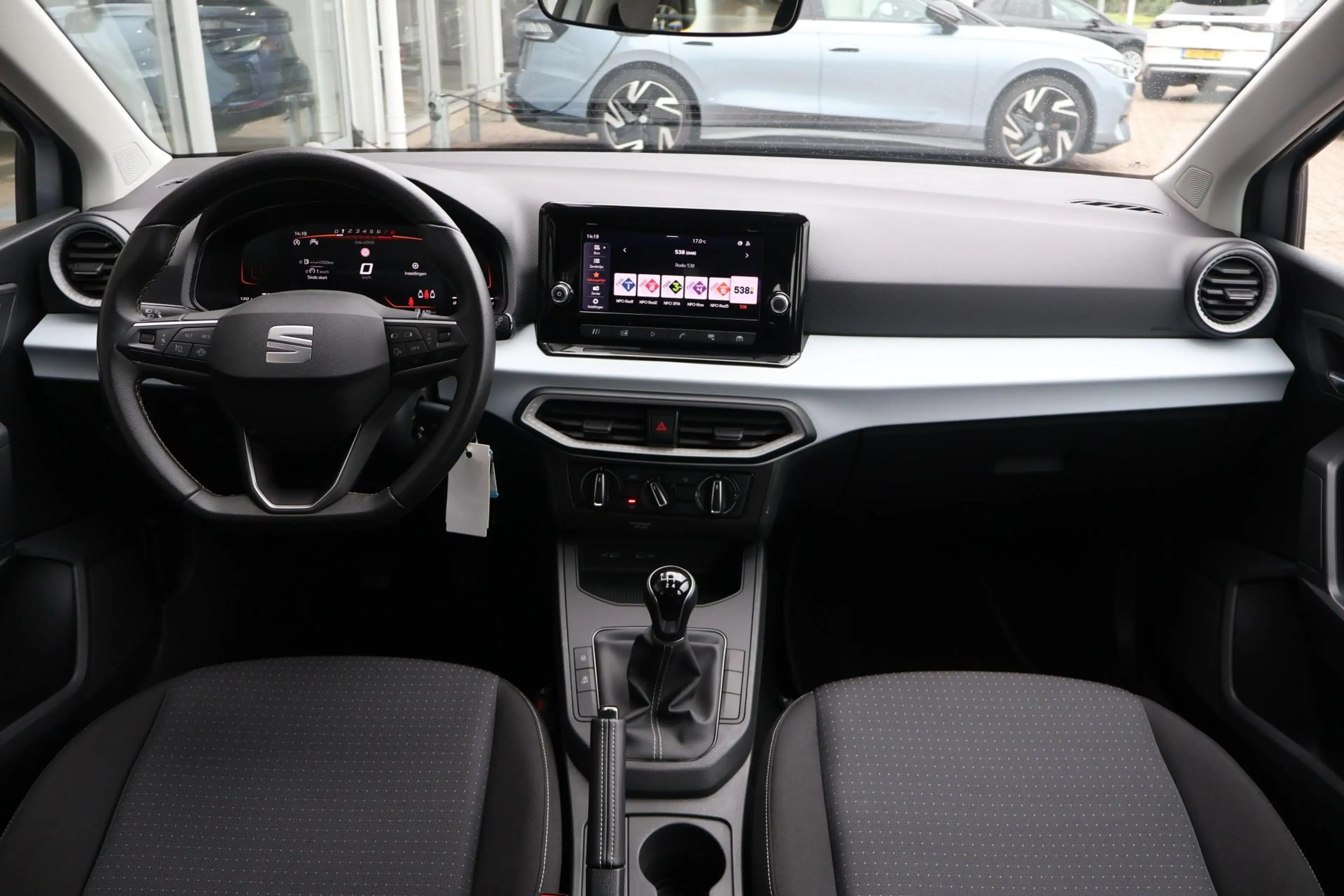 SEAT Ibiza 1.0 EcoTSI 95pk Style | Carplay | PDC | DAB Radio — photo 5