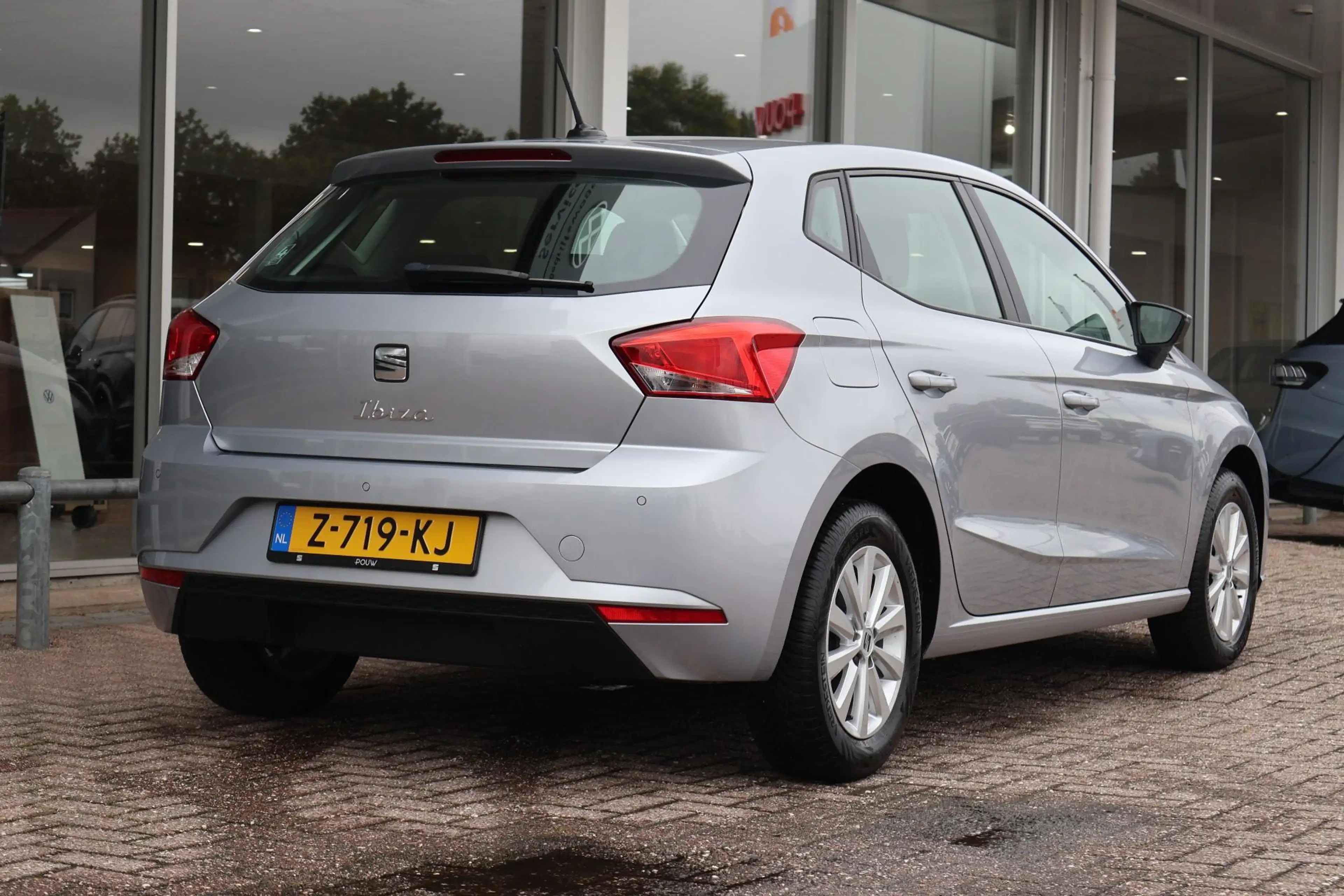 SEAT Ibiza 1.0 EcoTSI 95pk Style | Carplay | PDC | DAB Radio — photo 2