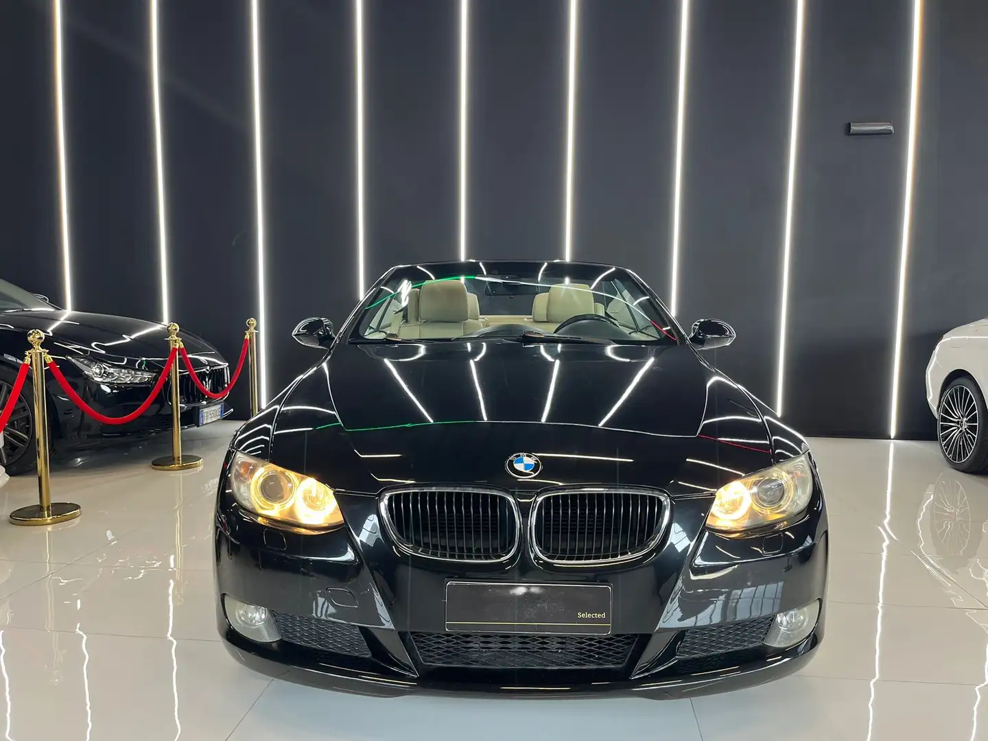 BMW 320 320d Cabrio Futura Argento - 2