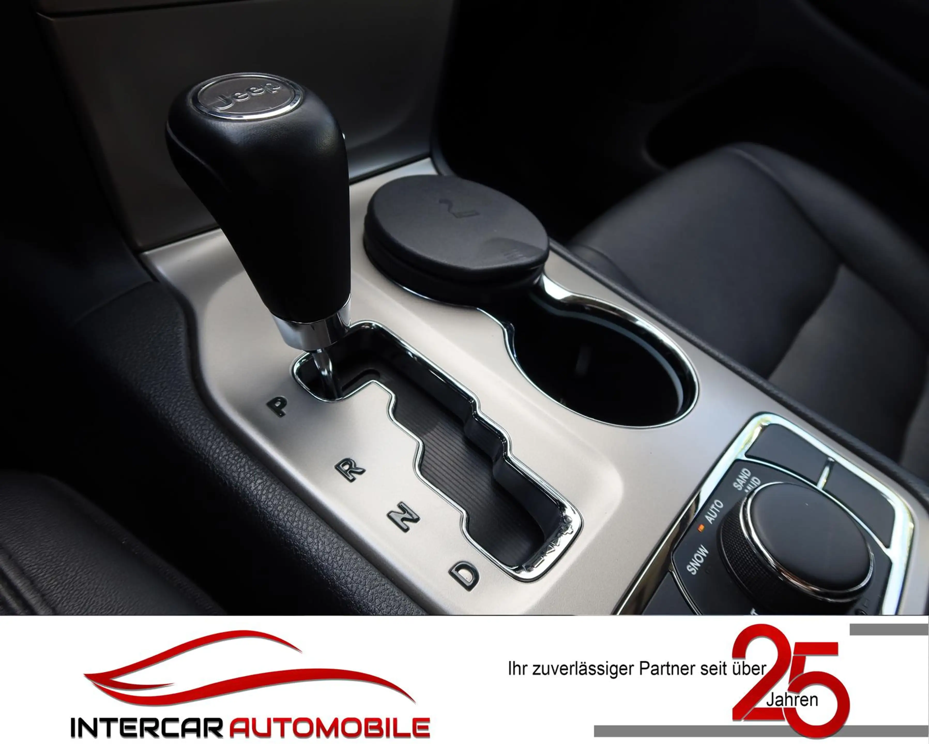 Jeep Grand Cherokee 3.0 CRD Limited |1.Hand|Scheckh.| — photo 11