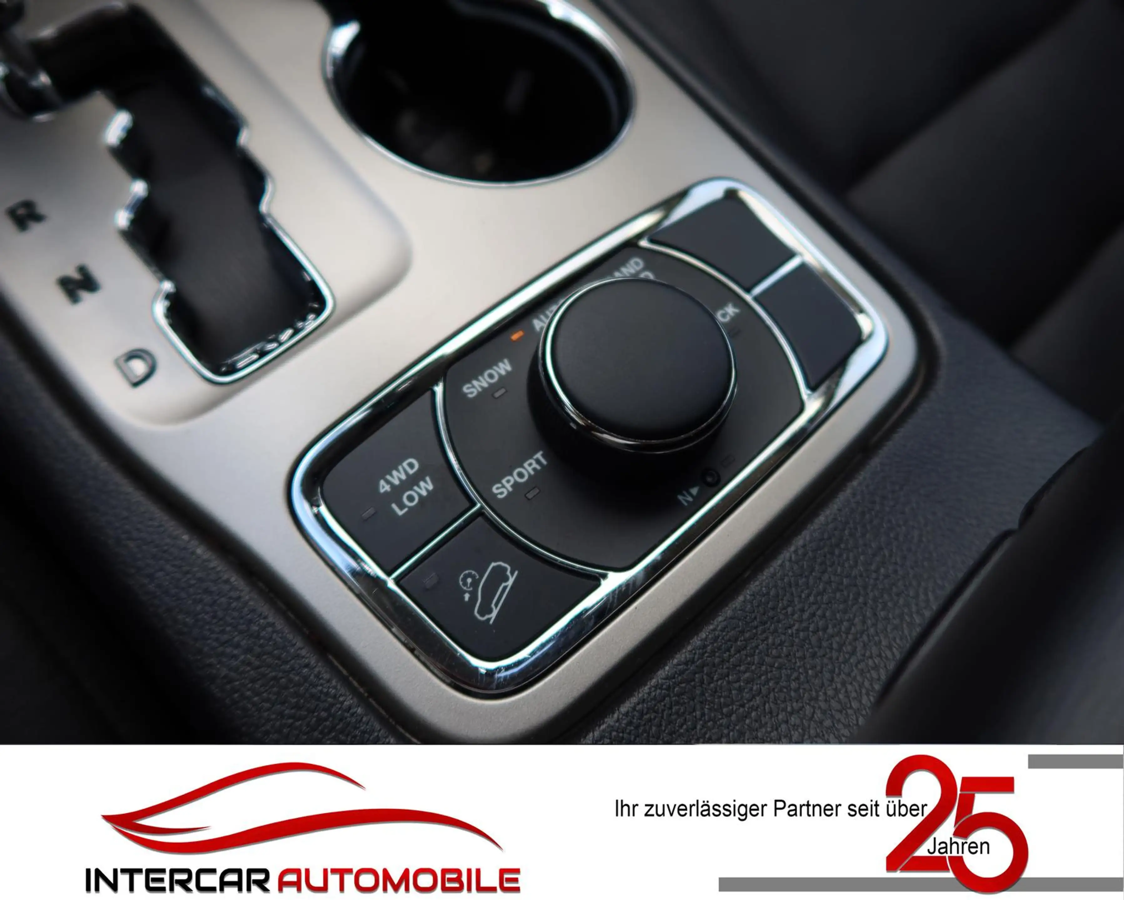 Jeep Grand Cherokee 3.0 CRD Limited |1.Hand|Scheckh.| — photo 12
