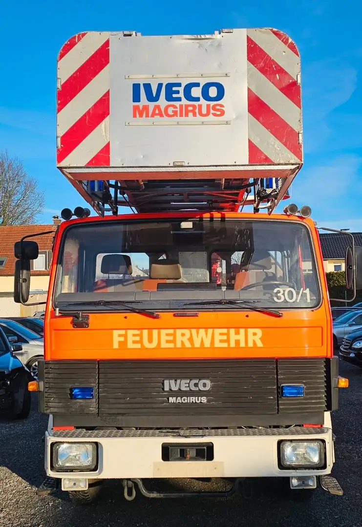 Iveco Feuerwehr Fahrzeug DREHLEITER V8 Motor Красный - 2