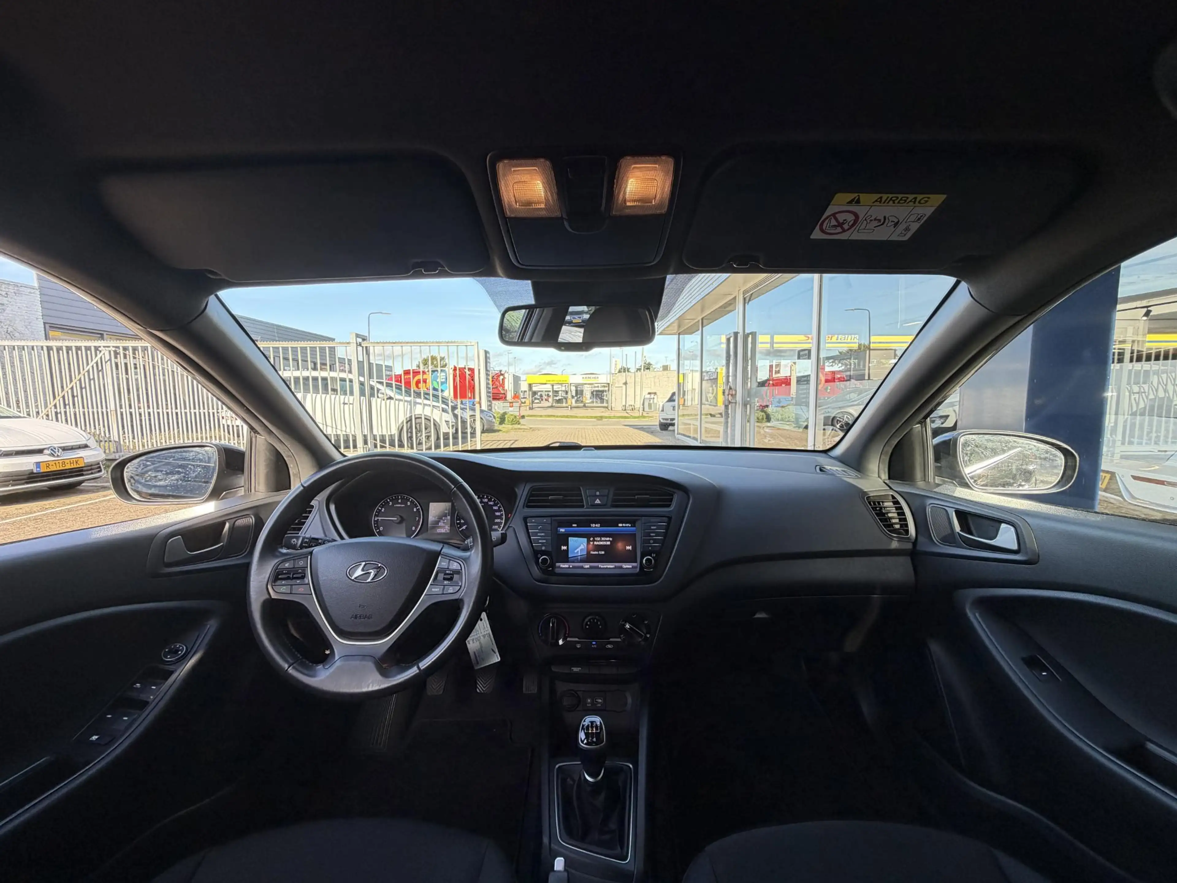 Hyundai i20 1.0 T-GDI Essence / Cruise-Control / Airco / DAB R — photo 13