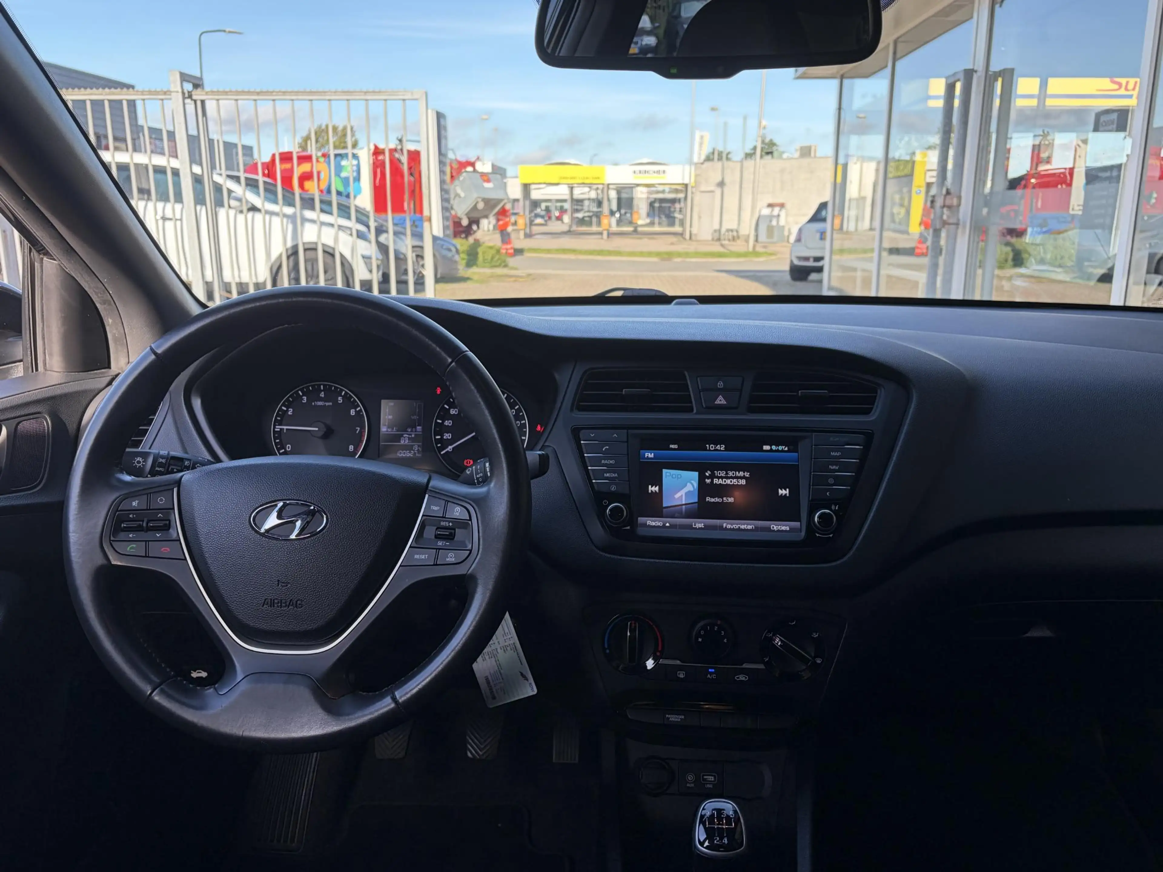 Hyundai i20 1.0 T-GDI Essence / Cruise-Control / Airco / DAB R — photo 14