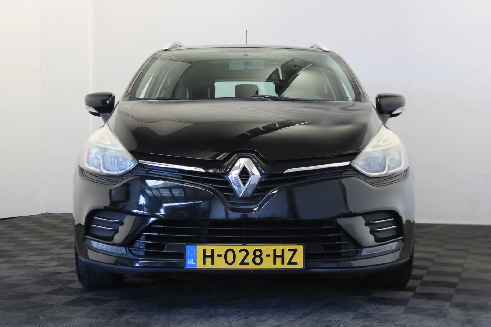 Renault Clio Estate 0.9 TCe Intens Noir - 2
