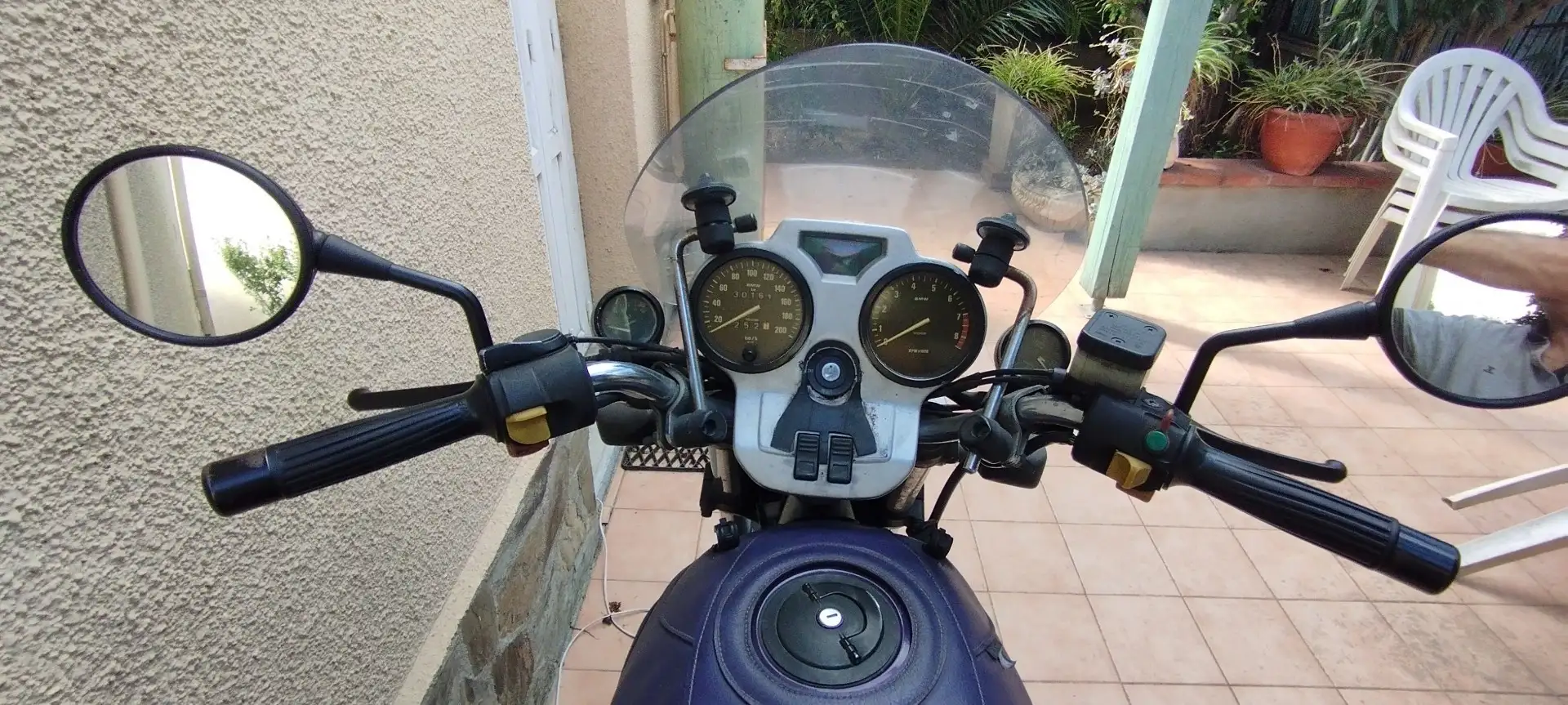 BMW R 100 R Mauve - 1