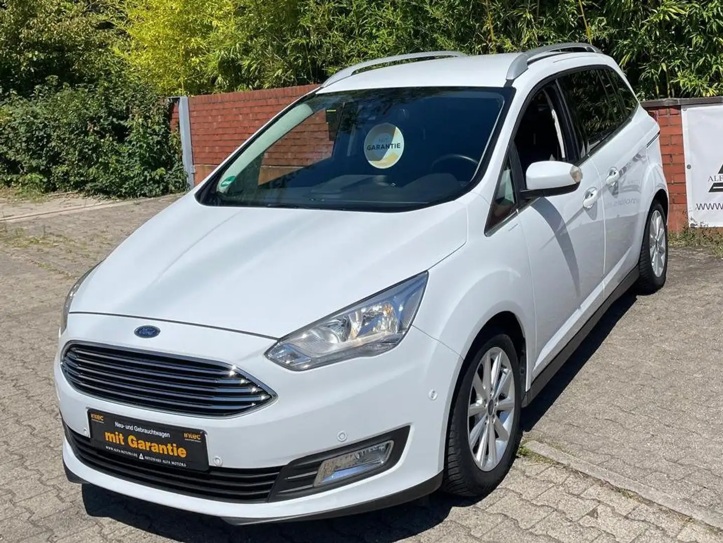 Ford Grand C-Max Titanium // Scheckheft FORD // Leder // Navi // Blanc - 1