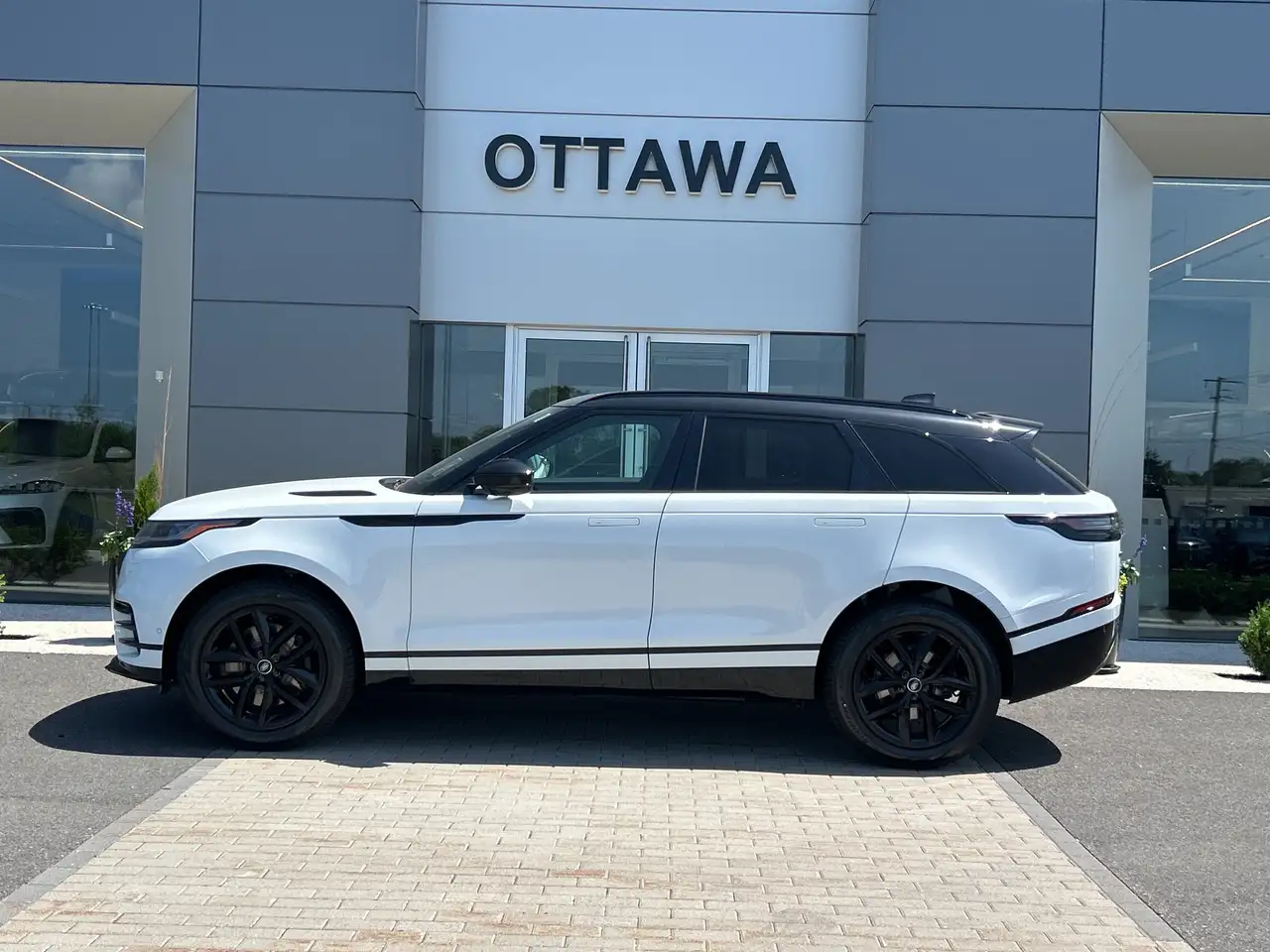Land Rover Range Rover Velar снимка Land Rover Range Rover Velar