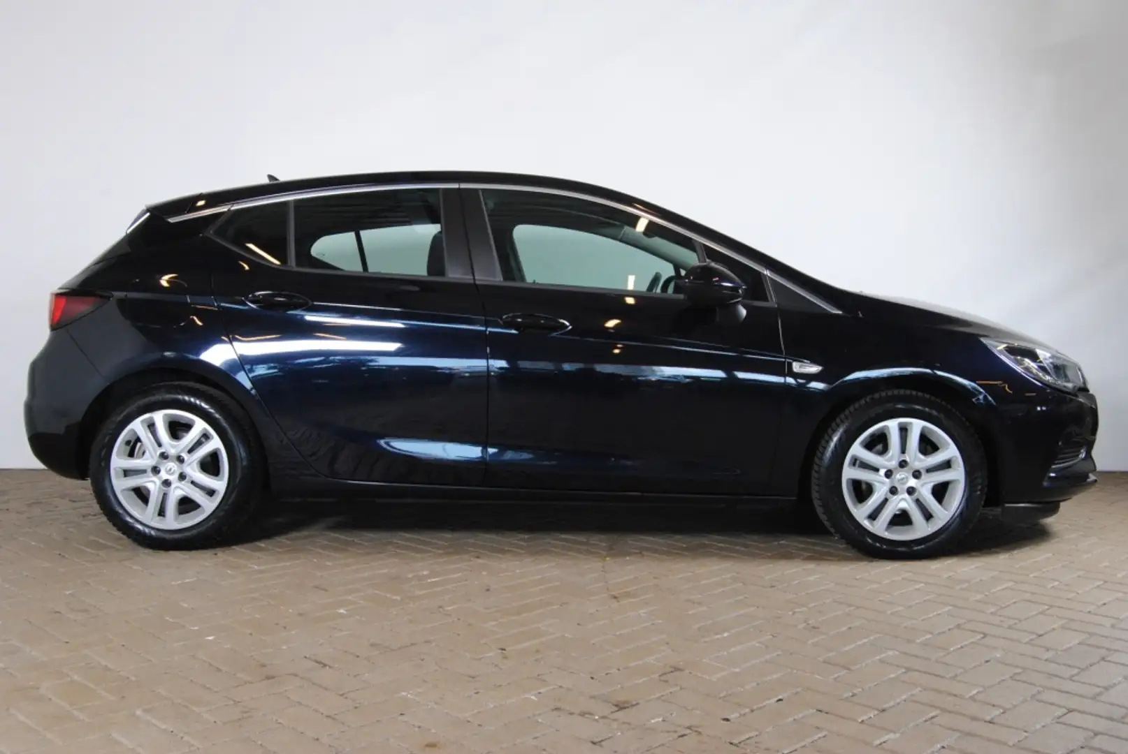 Opel Astra 1.6 CDTI Business+ Blauw - 2