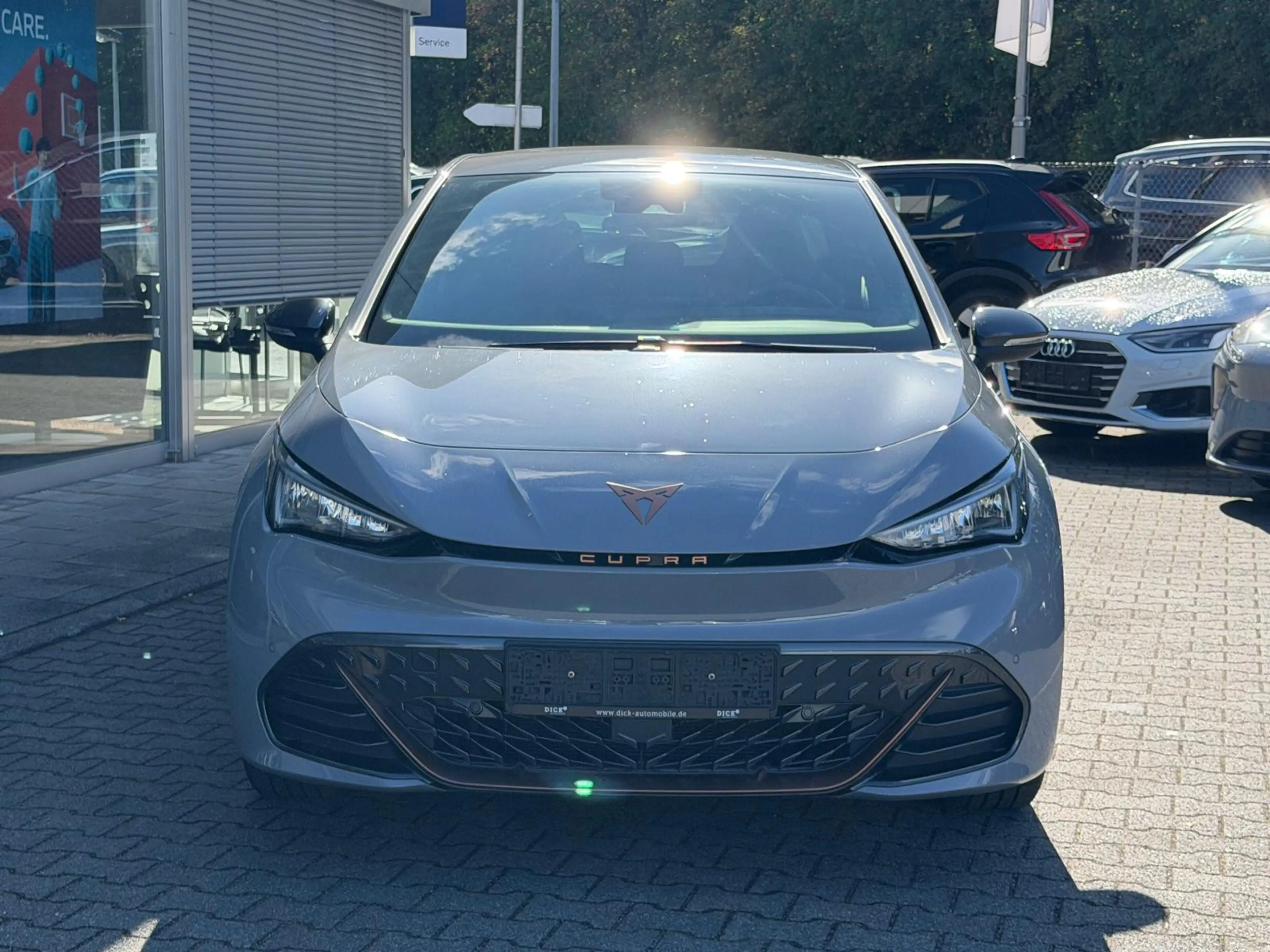 CUPRA Born 58 KWH >ALCANT+LED+TEMP+MFL+PDC+CARP+DAB+ — photo 3