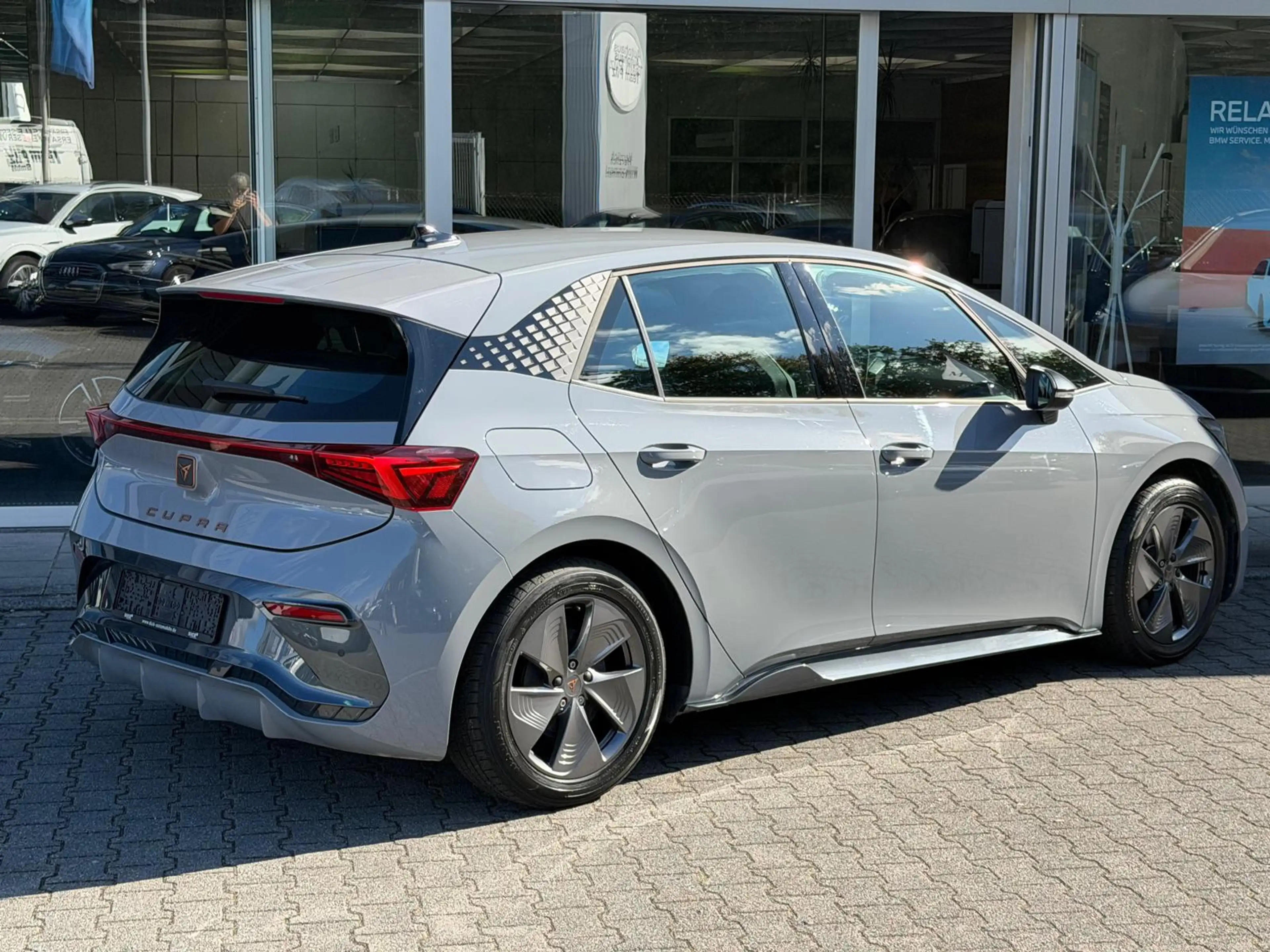 CUPRA Born 58 KWH >ALCANT+LED+TEMP+MFL+PDC+CARP+DAB+ — photo 9