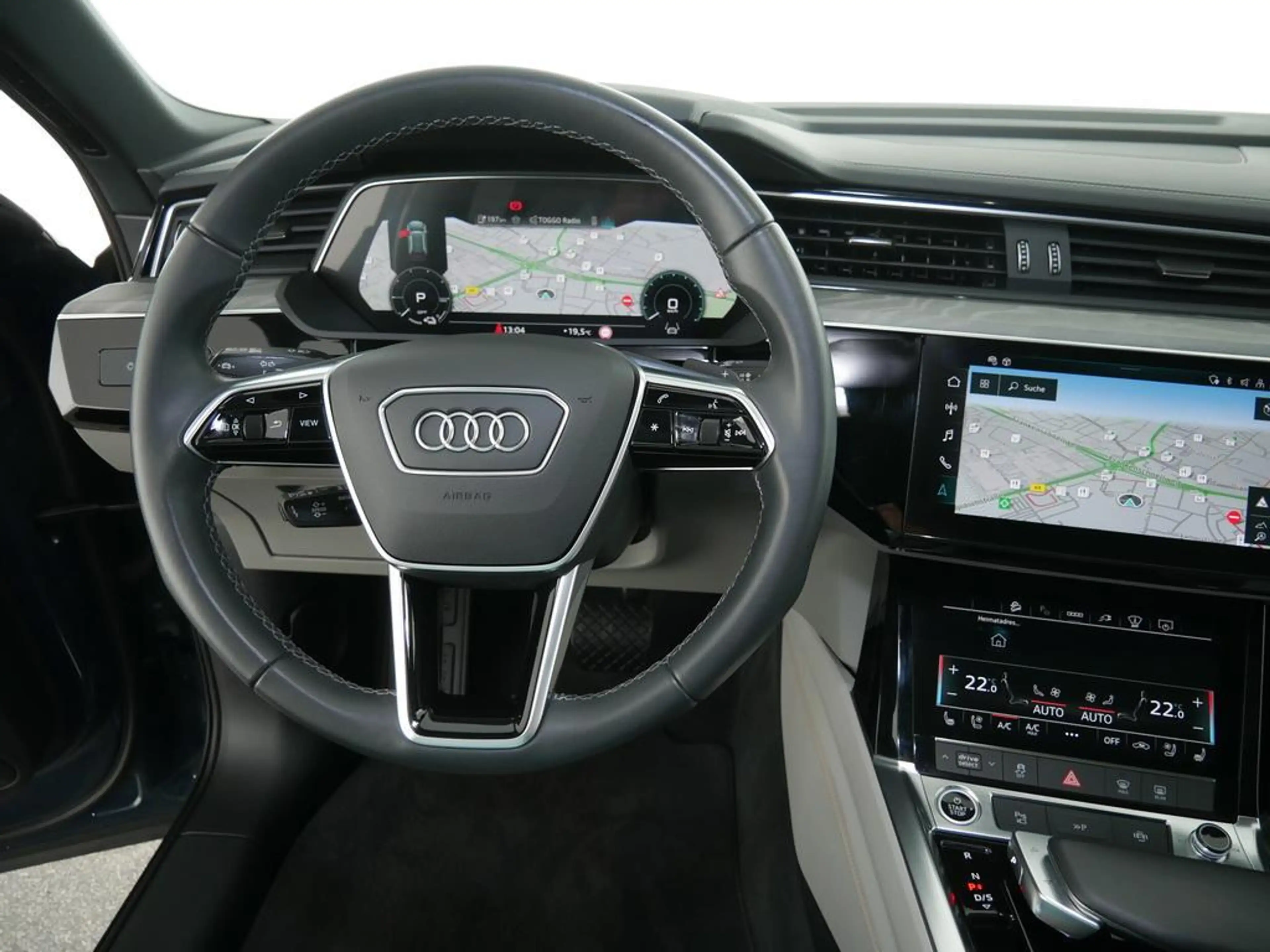 Audi Q8 e-tron 55 quattro S line AHK/Pano/LED/Head up/B&O/Navi He — photo 11