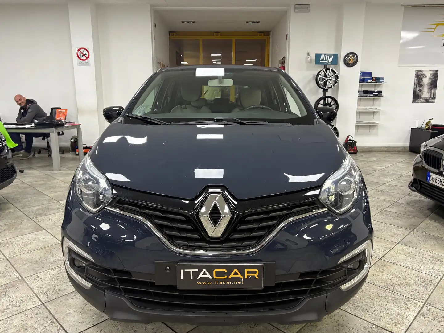 Renault Captur 0.9 tce Zen 90cv Bleu - 2