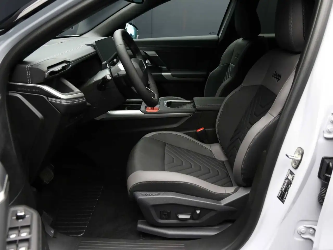 Jeep Compass 2026 — фото 12