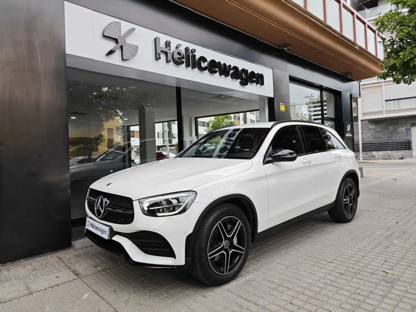 Mercedes-Benz GLC 200 200d 4Matic 9G-Tronic Fehér - 2