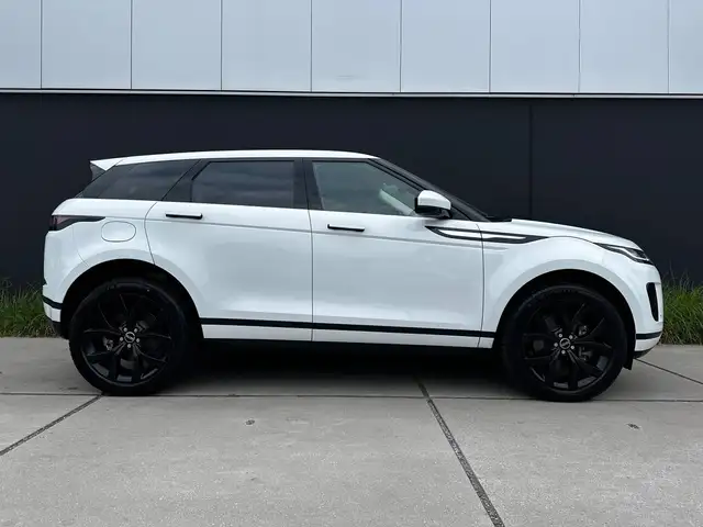 Land Rover Range Rover Evoque view 2