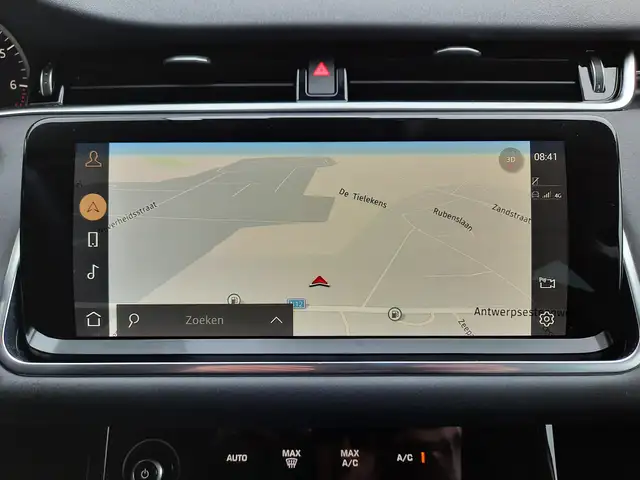 Land Rover Range Rover Evoque view 13