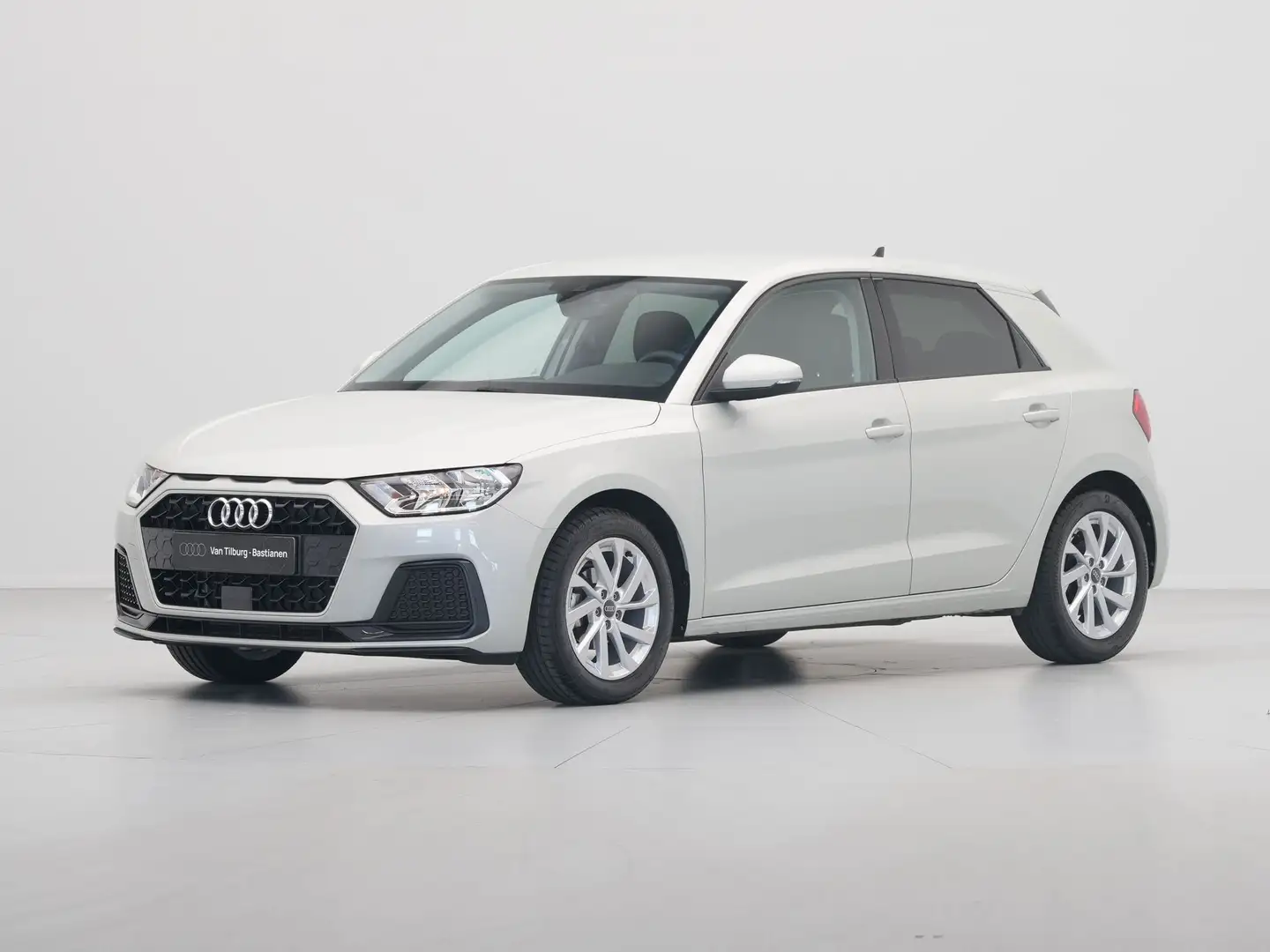 Audi A1 Sportback 25 TFSI Advanced edition Stoelverwarming Zilver - 2