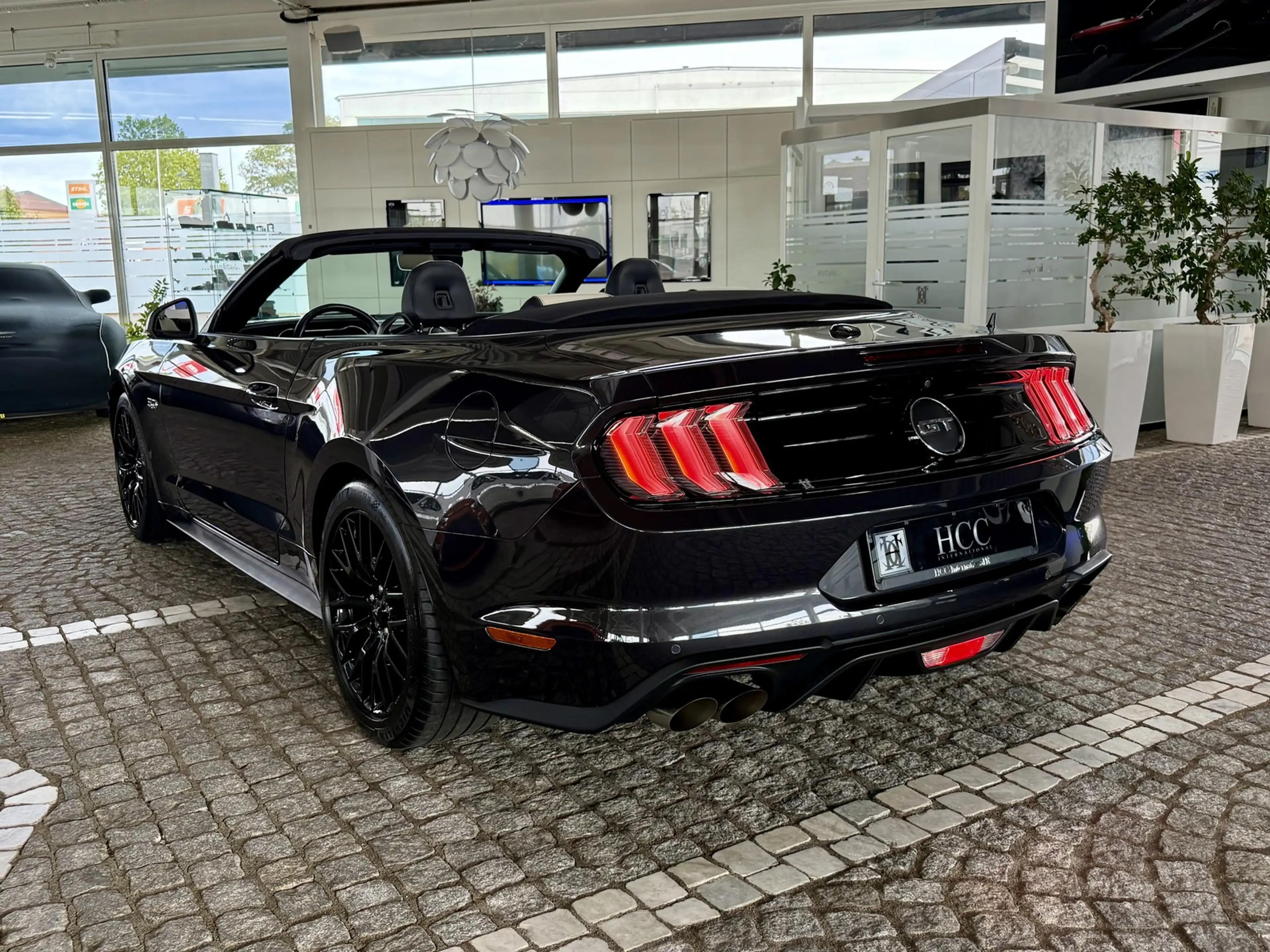 Ford Mustang GT V8 Autom. LEDER Beige| + UNFALLFREI — photo 12