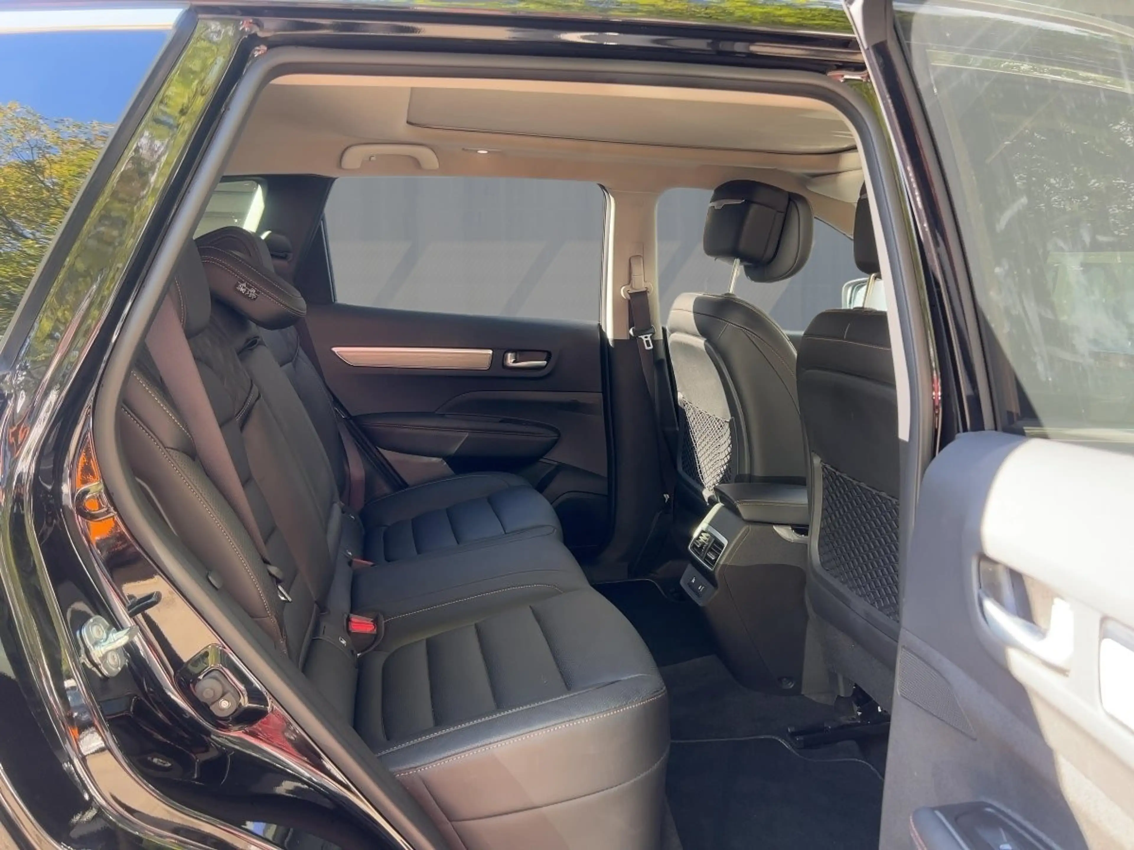 Renault Koleos INITIALE PARIS TCe 160 EDC (MY23) SHZ PDC — photo 9