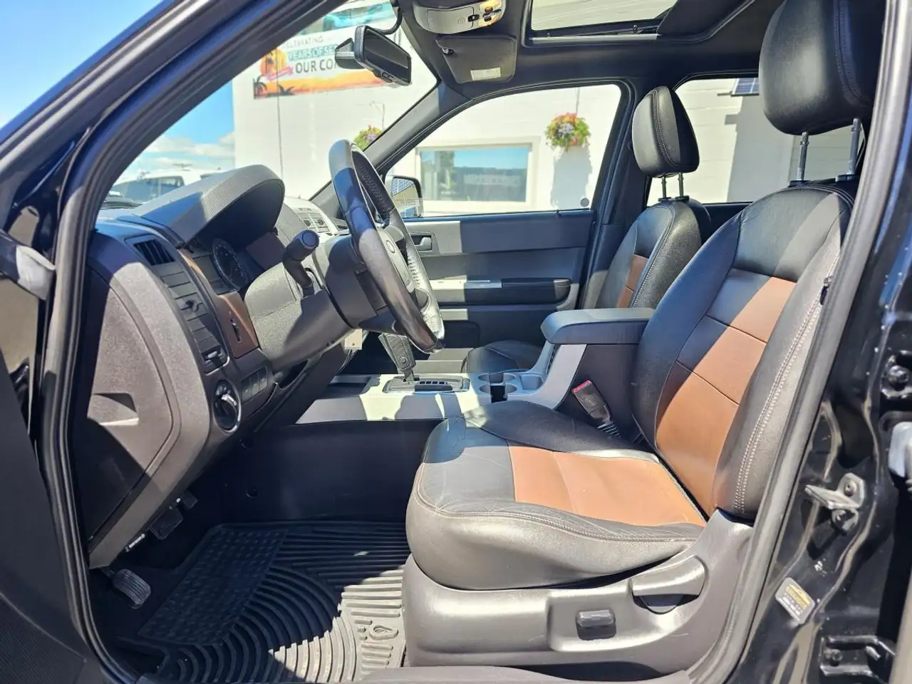 Ford Escape снимка Ford Escape