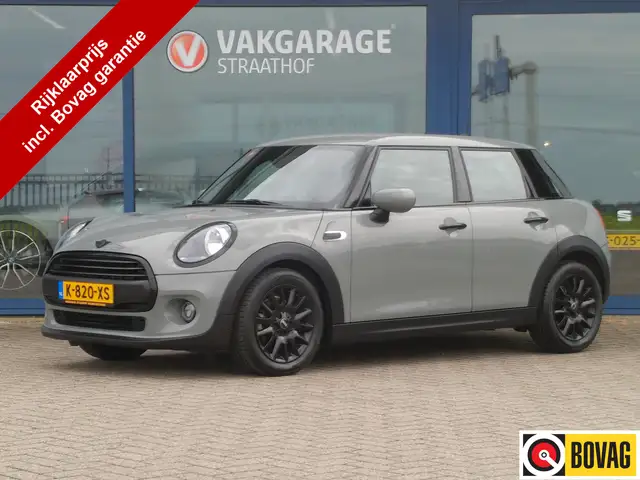 MINI Mini 1.5 5 Drs Business Edition, Carplay / Navigat