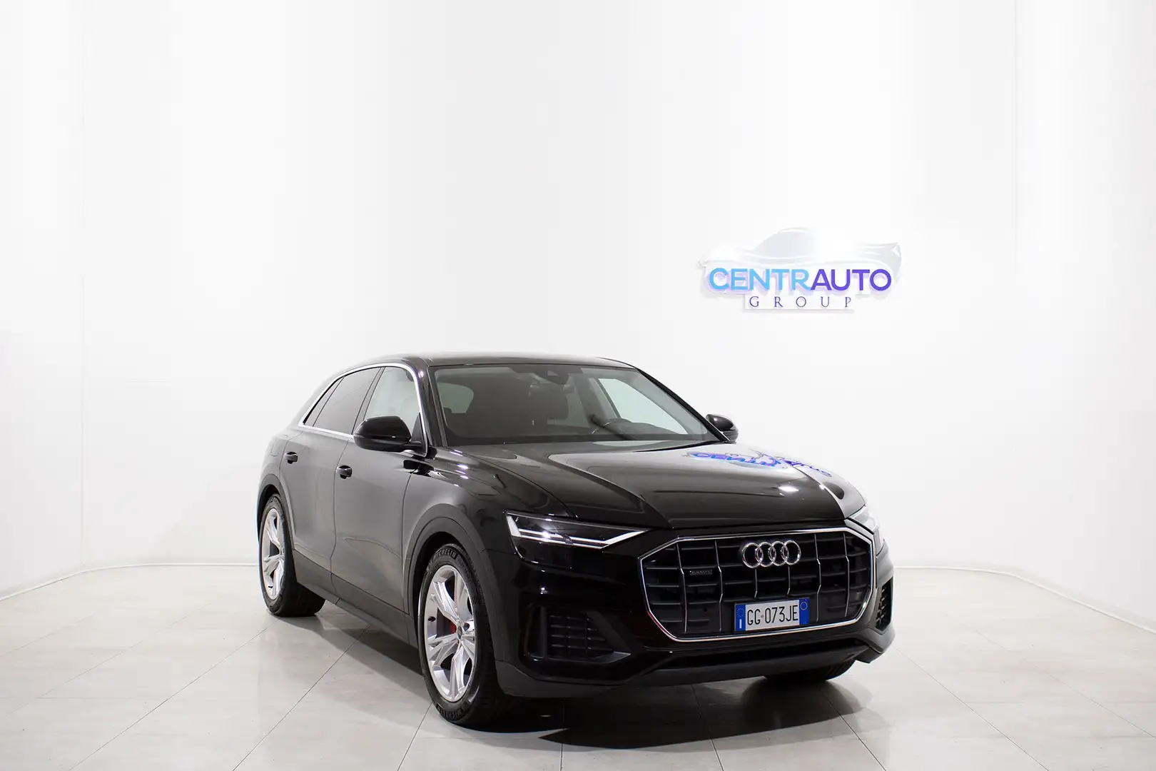 Audi Q8 45 TDI 231cv TipTronic QUATTRO *CERHI 21''* Nero - 1