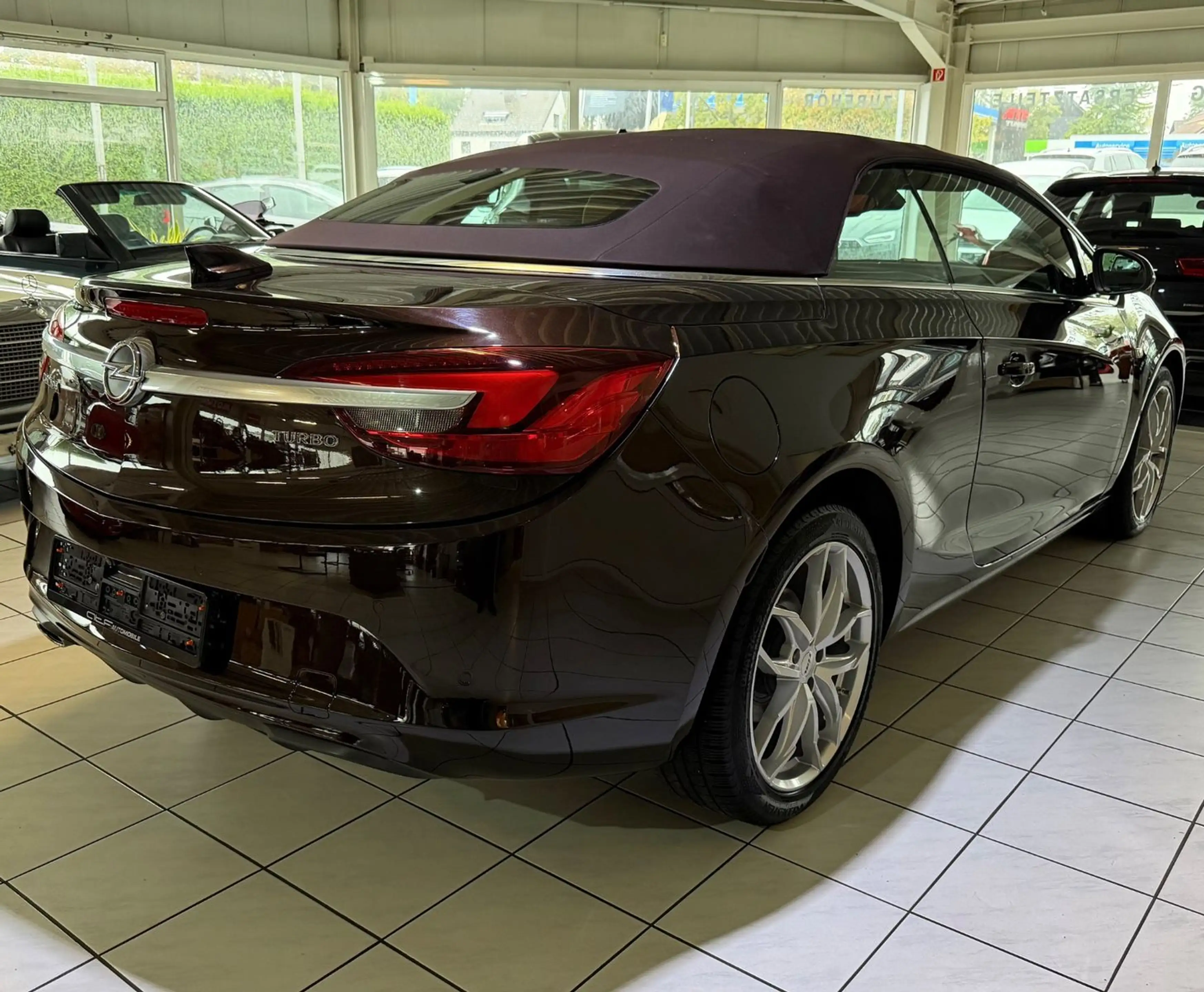 Opel Cascada Innovation — photo 4