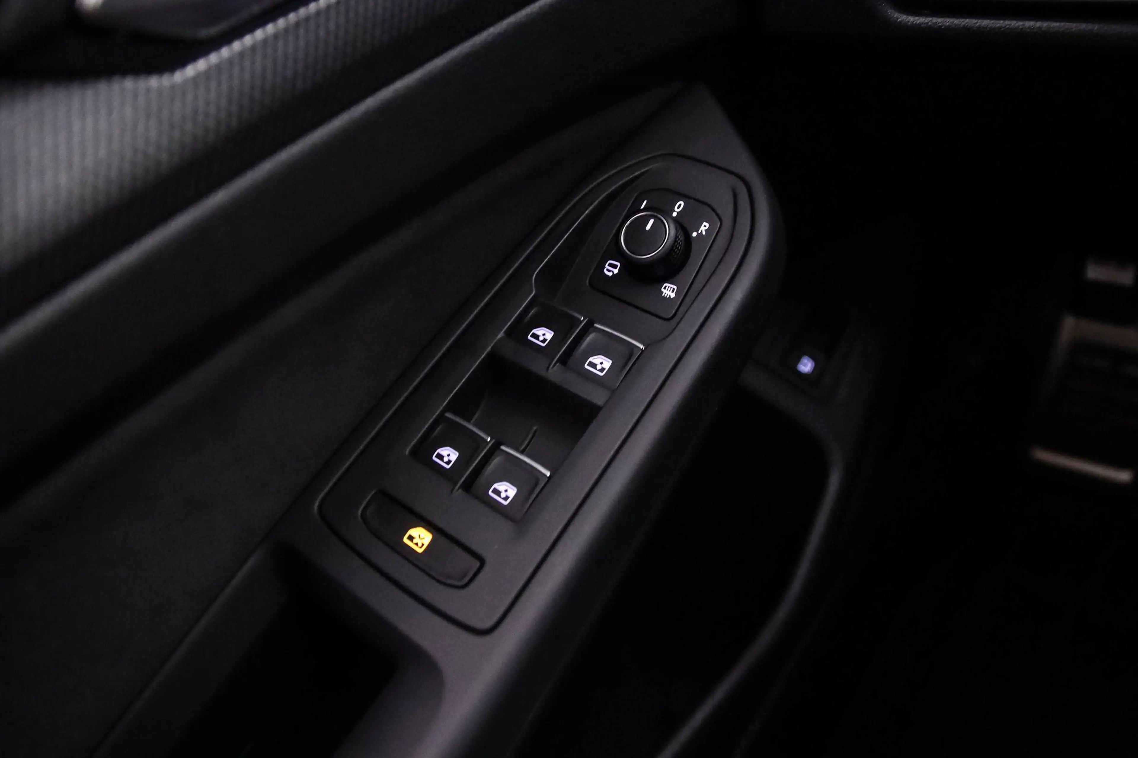 Volkswagen Golf GTE 1.5 TSI eHybrid 272pk DSG Automaat, Trekhaak, Pano — photo 14