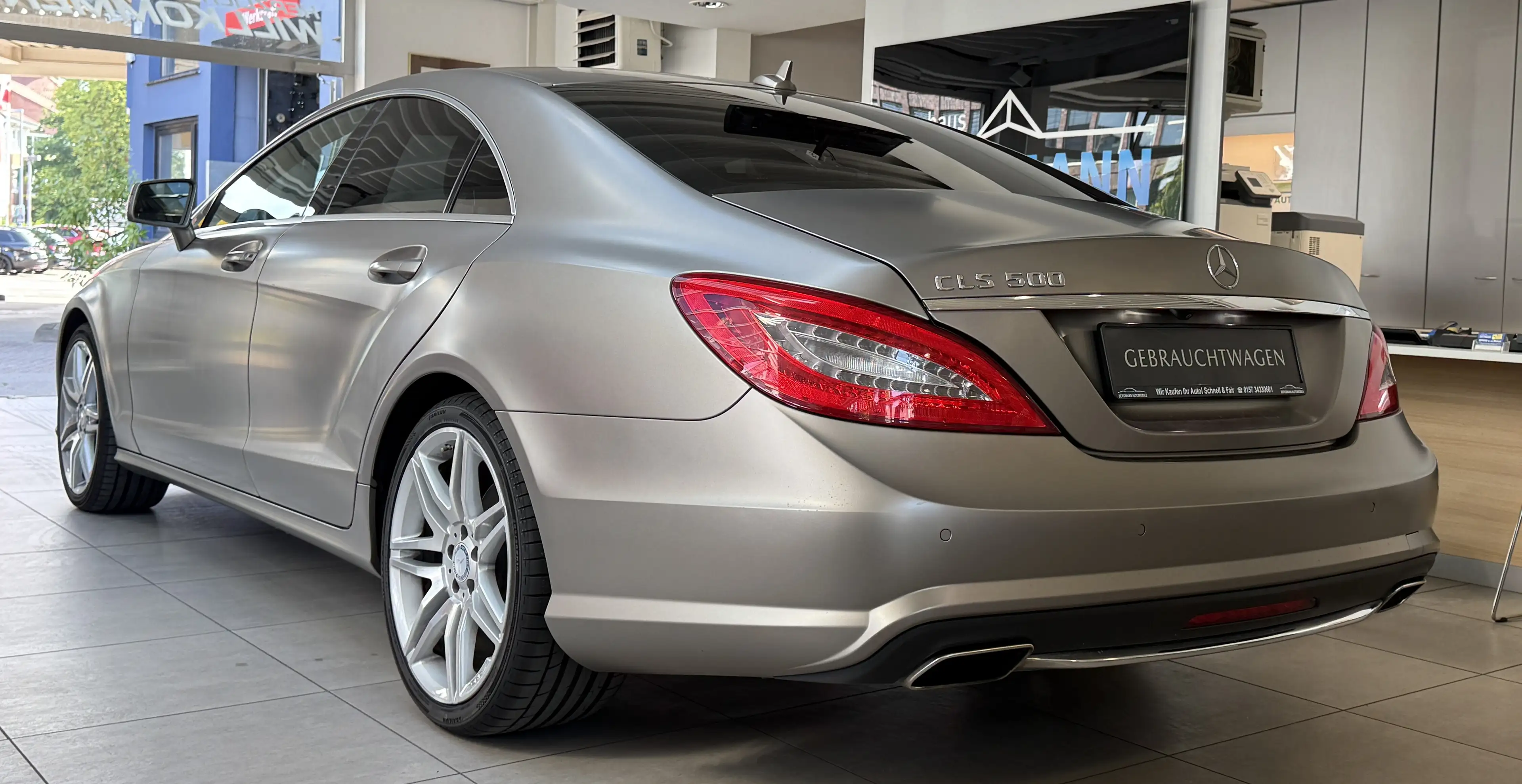Mercedes-Benz CLS 500 CLS 500 BlueEfficiency AMG Harman Kardon Kamera Schiebedach 2-Hand — photo 4