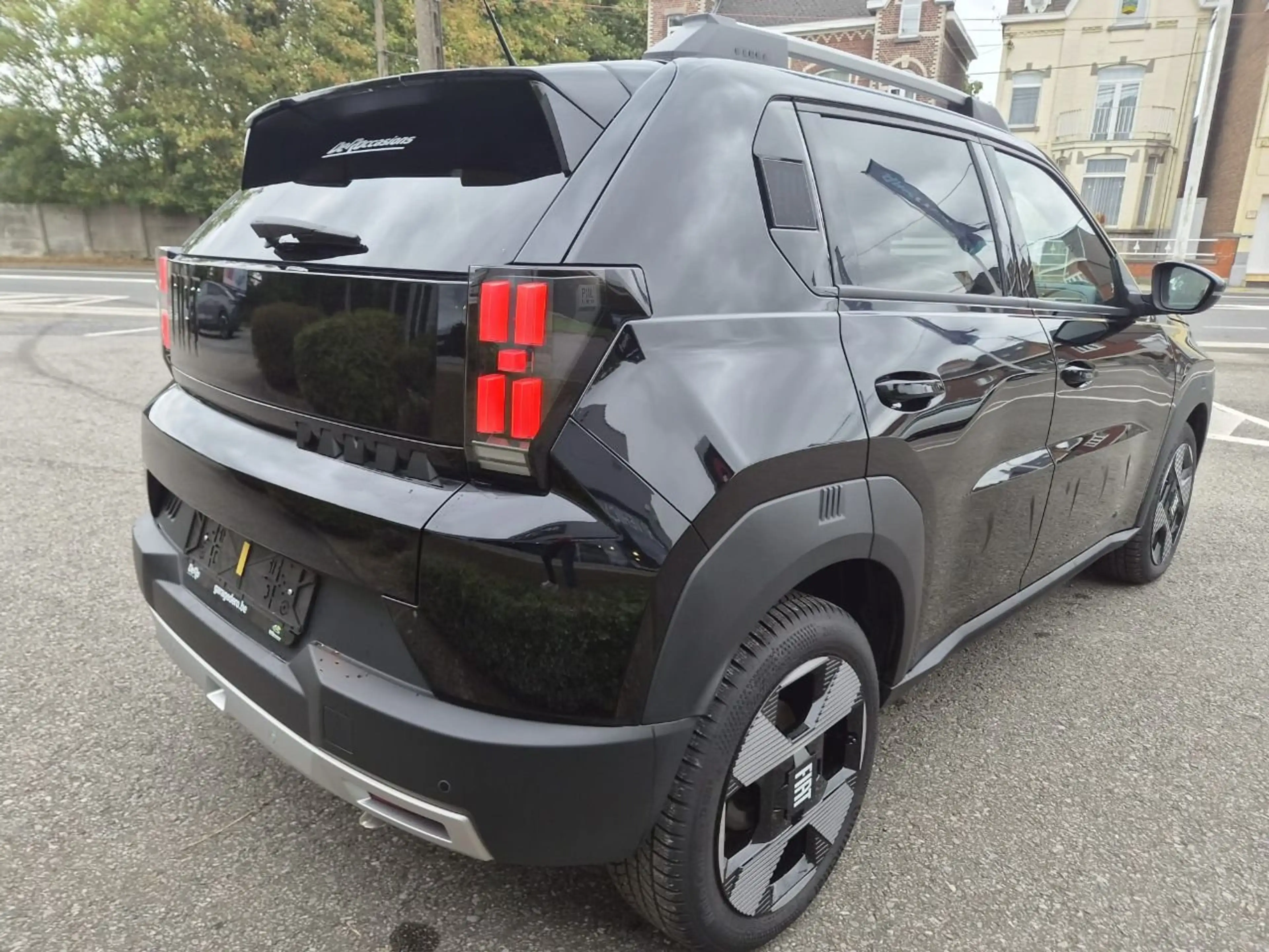 Fiat Grande Panda LA PRIMA HYBRID — photo 3