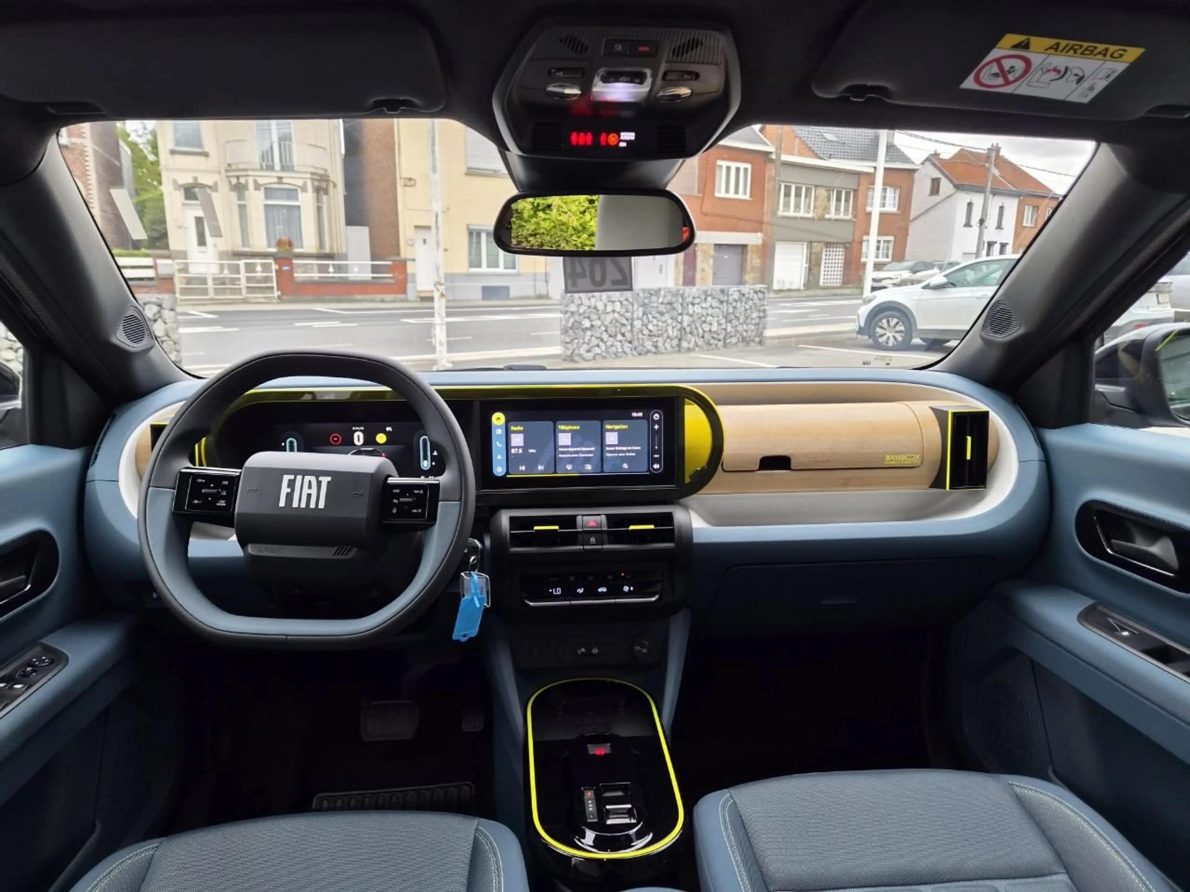 Fiat Grande Panda LA PRIMA HYBRID — photo 2