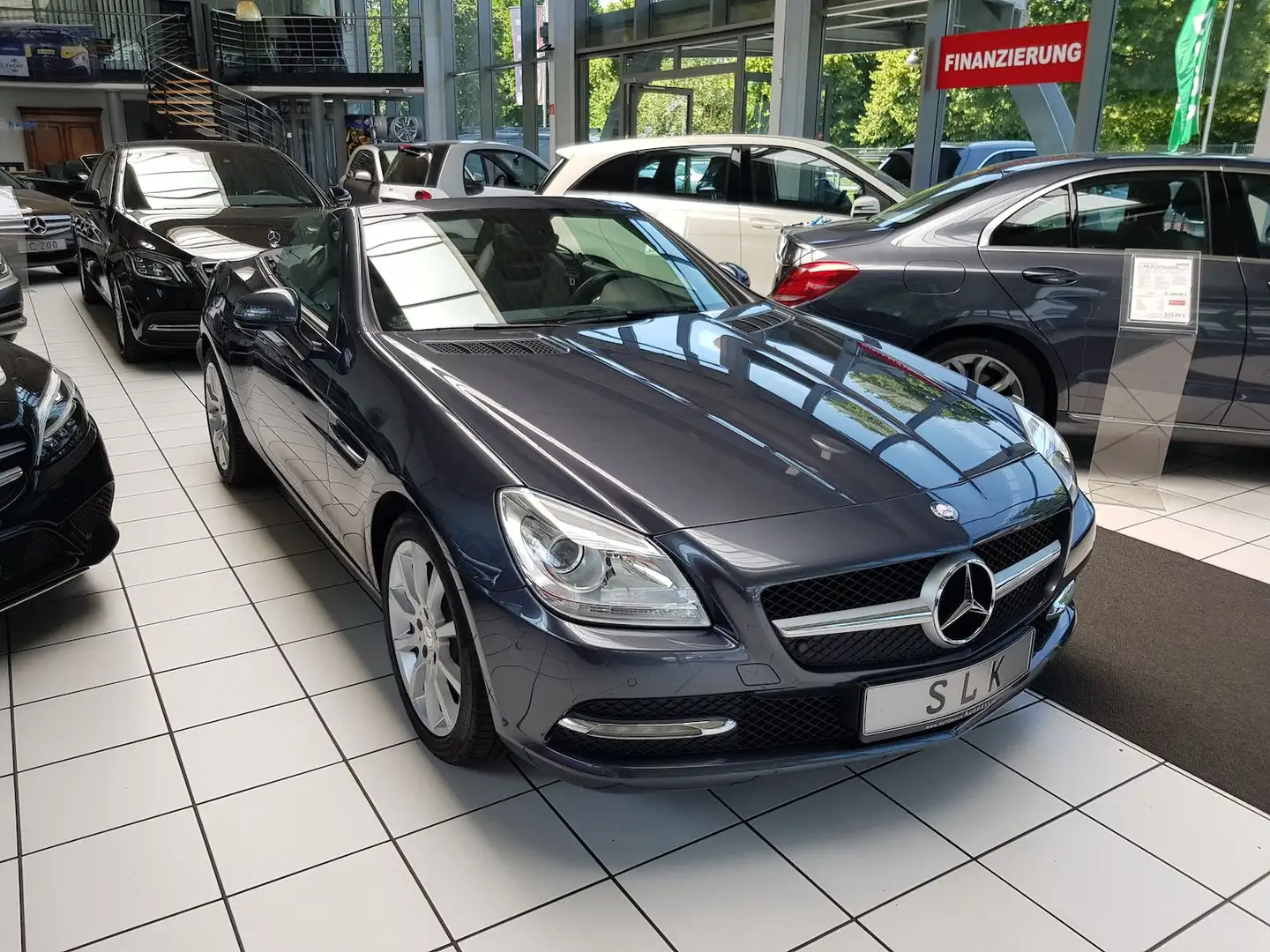 Mercedes-Benz SLK 200 ROADSTER AUTOMATIK NAVI SHZ PTS LEDER Grijs - 2