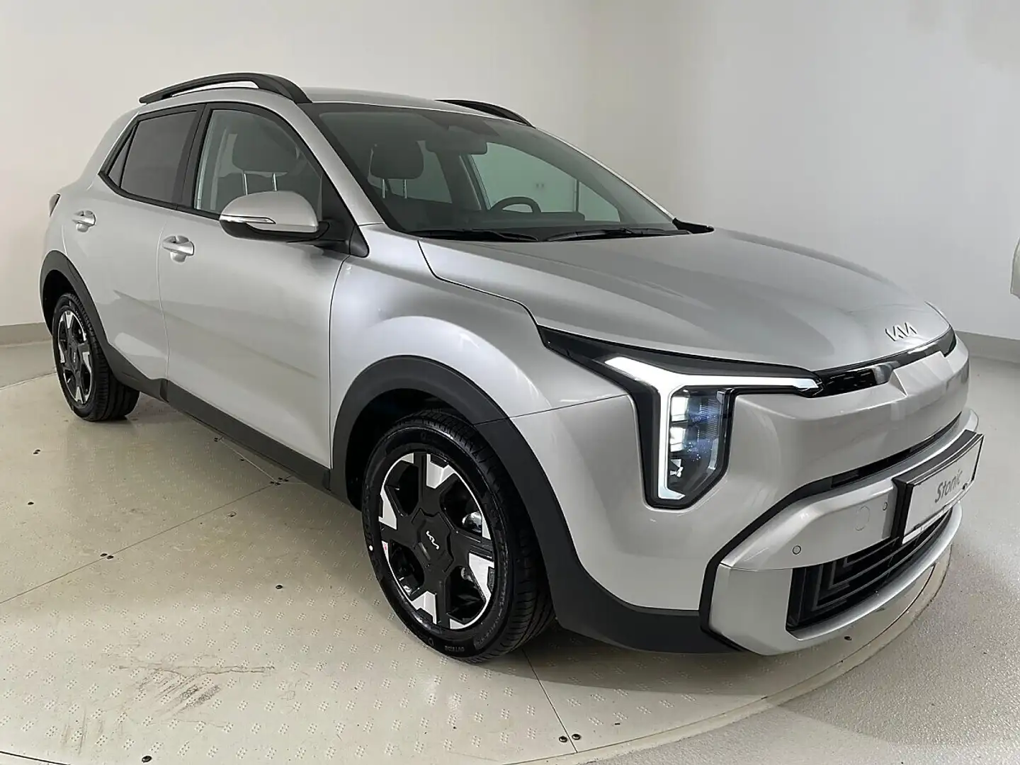 Kia Stonic 1,0 TGDI GPF ISG Silber/MT6/100/MY26|Stahl W22 Silber - 2