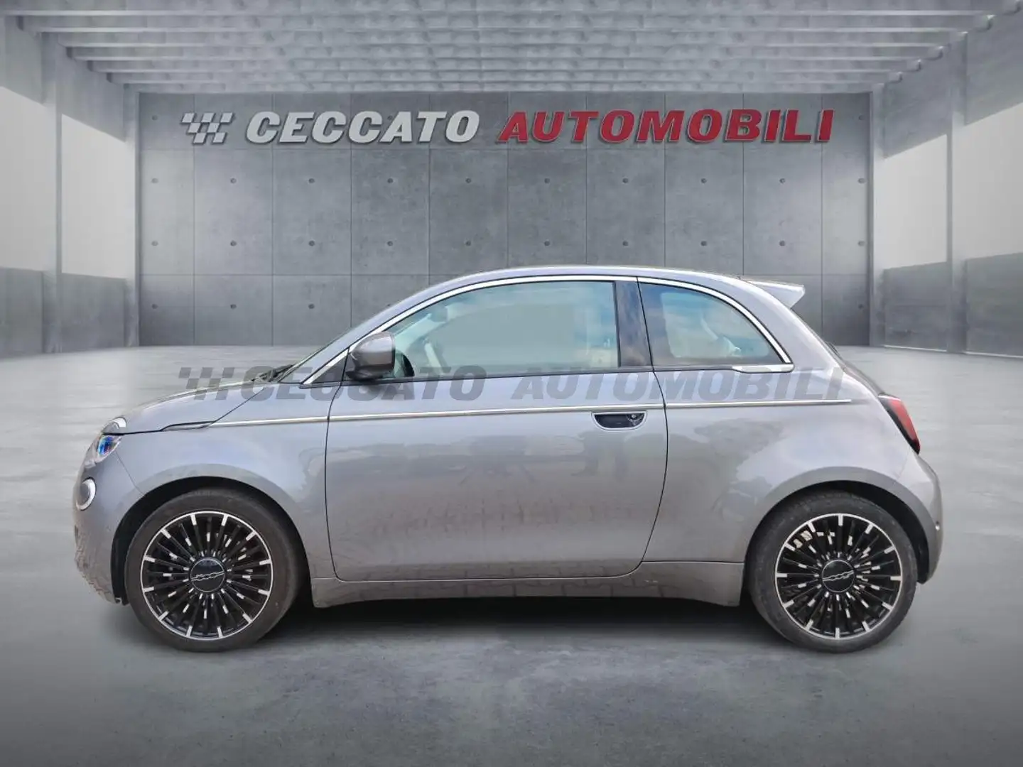 Fiat 500e 500e 42 kWh La Prima Grigio - 2