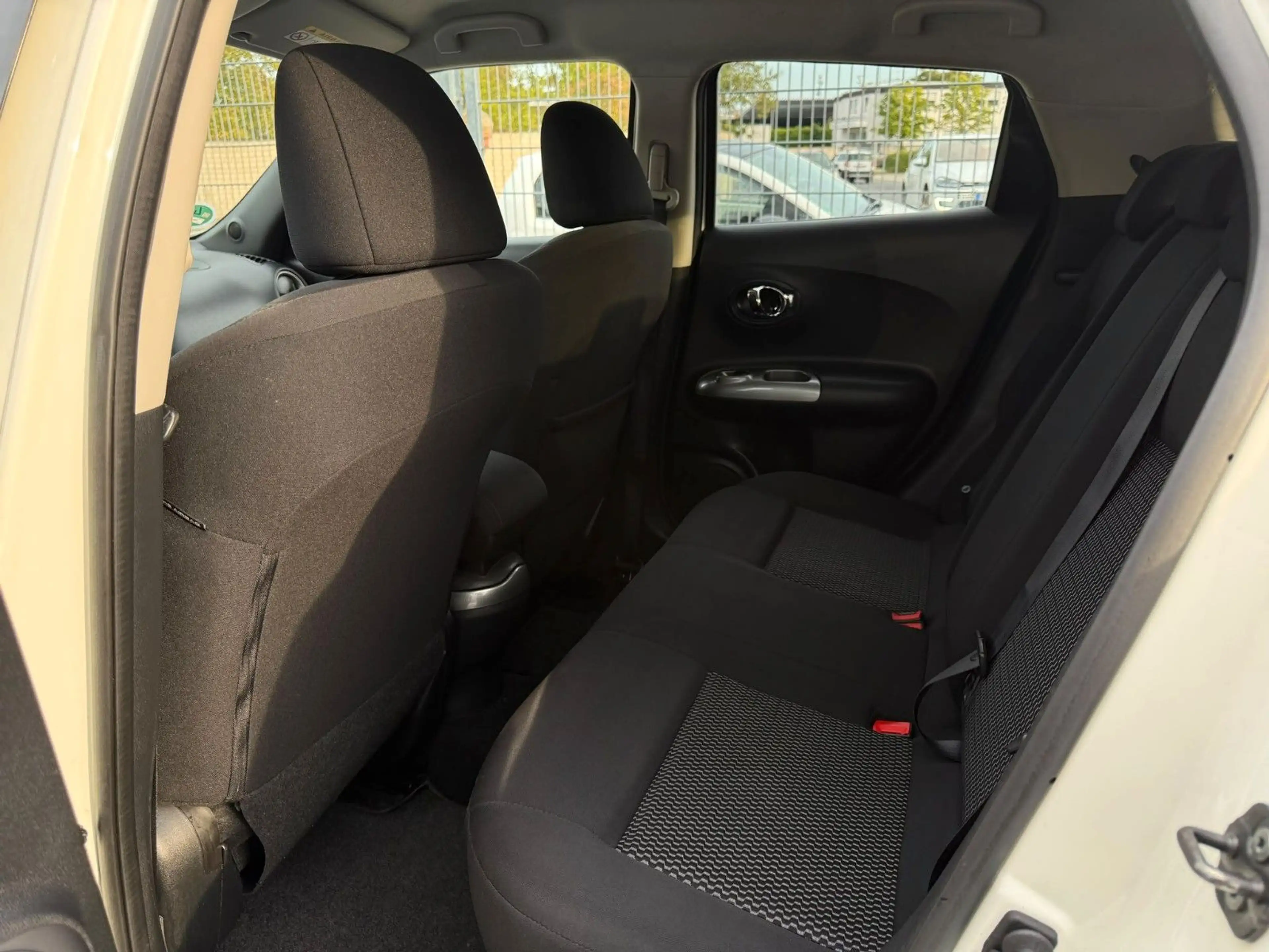 Nissan Juke Acenta — photo 9