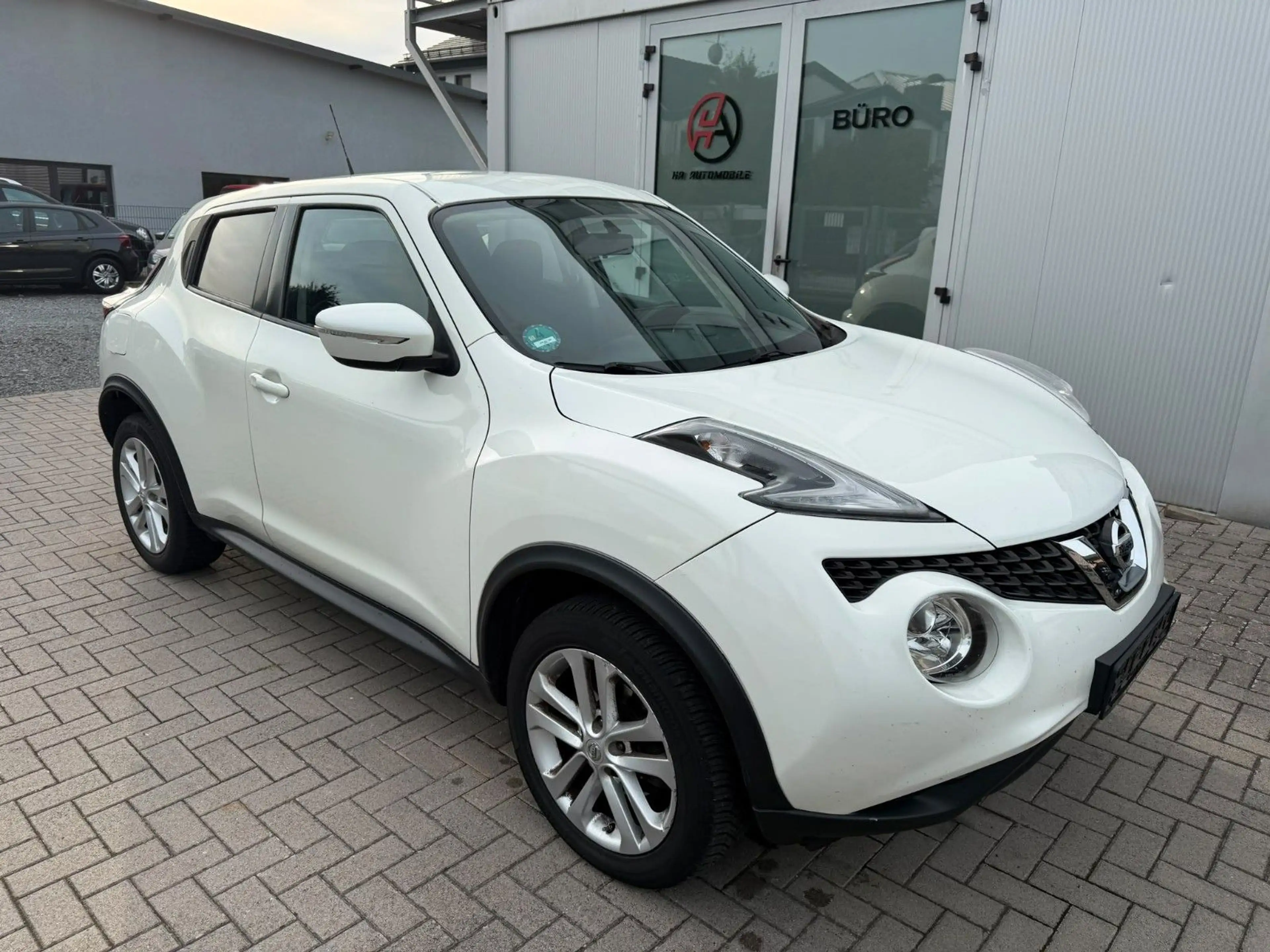 Nissan Juke Acenta — photo 3