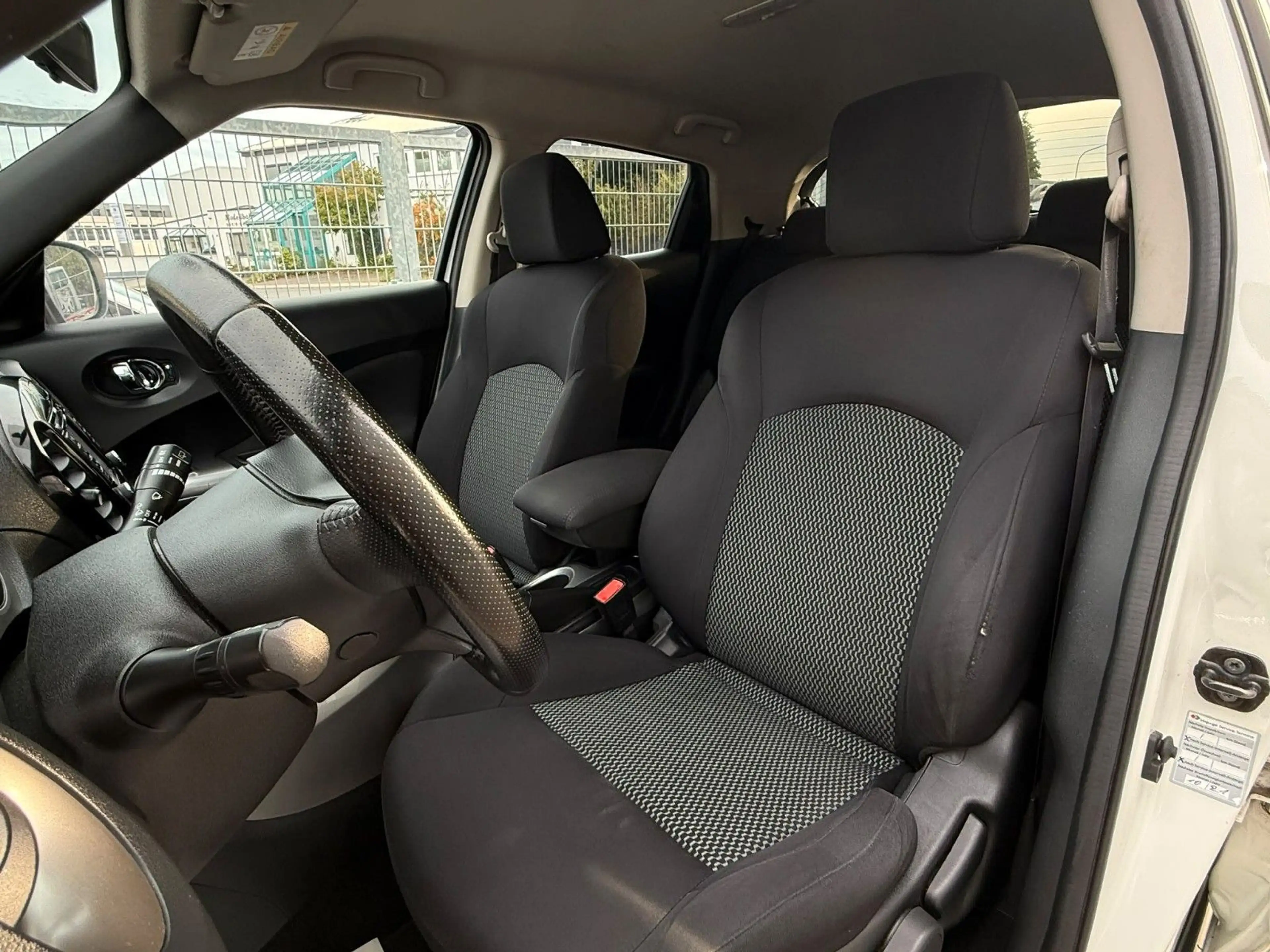 Nissan Juke Acenta — photo 8