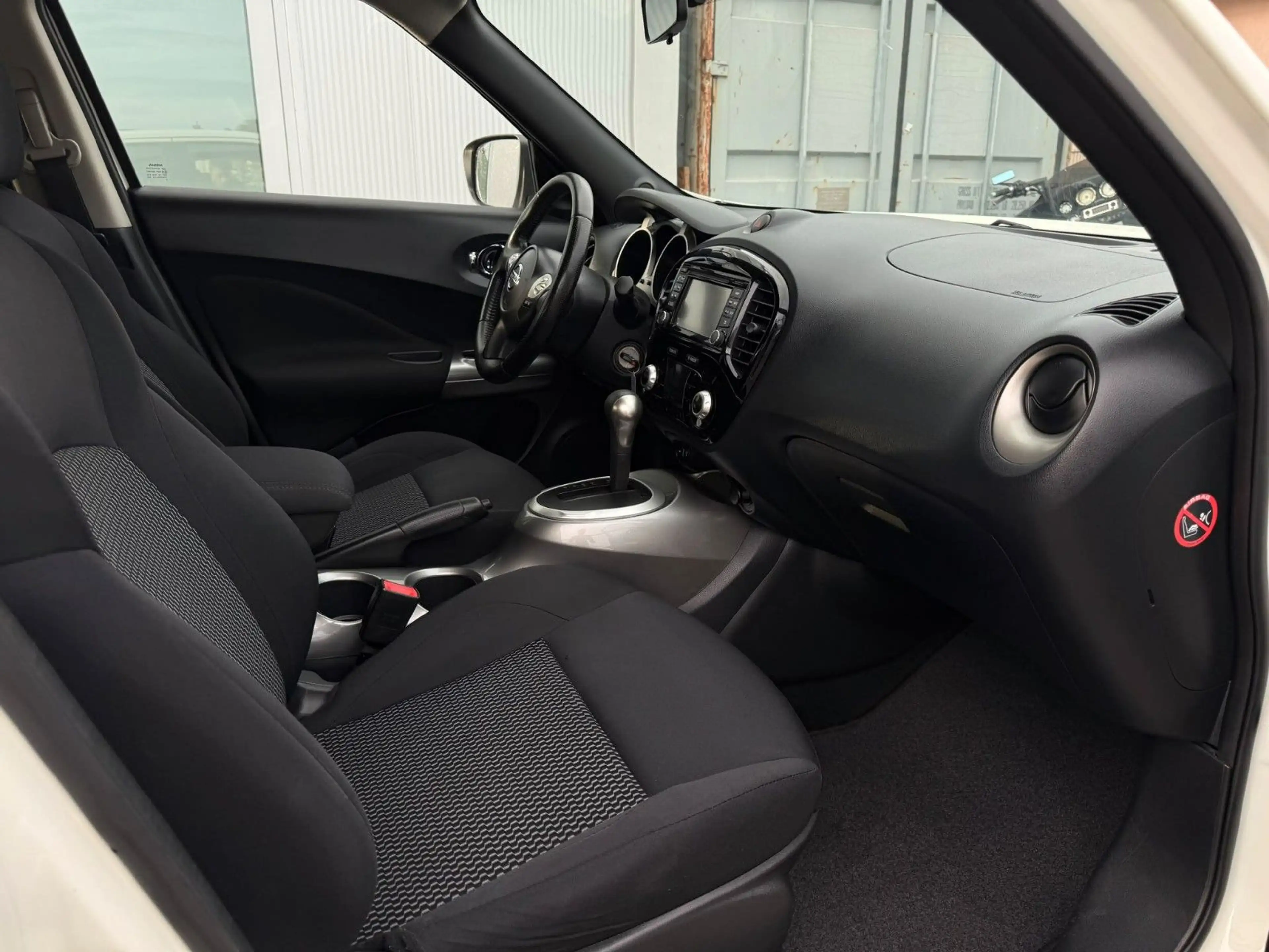 Nissan Juke Acenta — photo 12