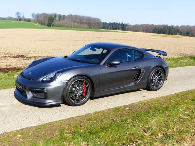 Imagine Porsche Cayman GT4 -umfangreiche Ausstattung, scheckheftgepflegt