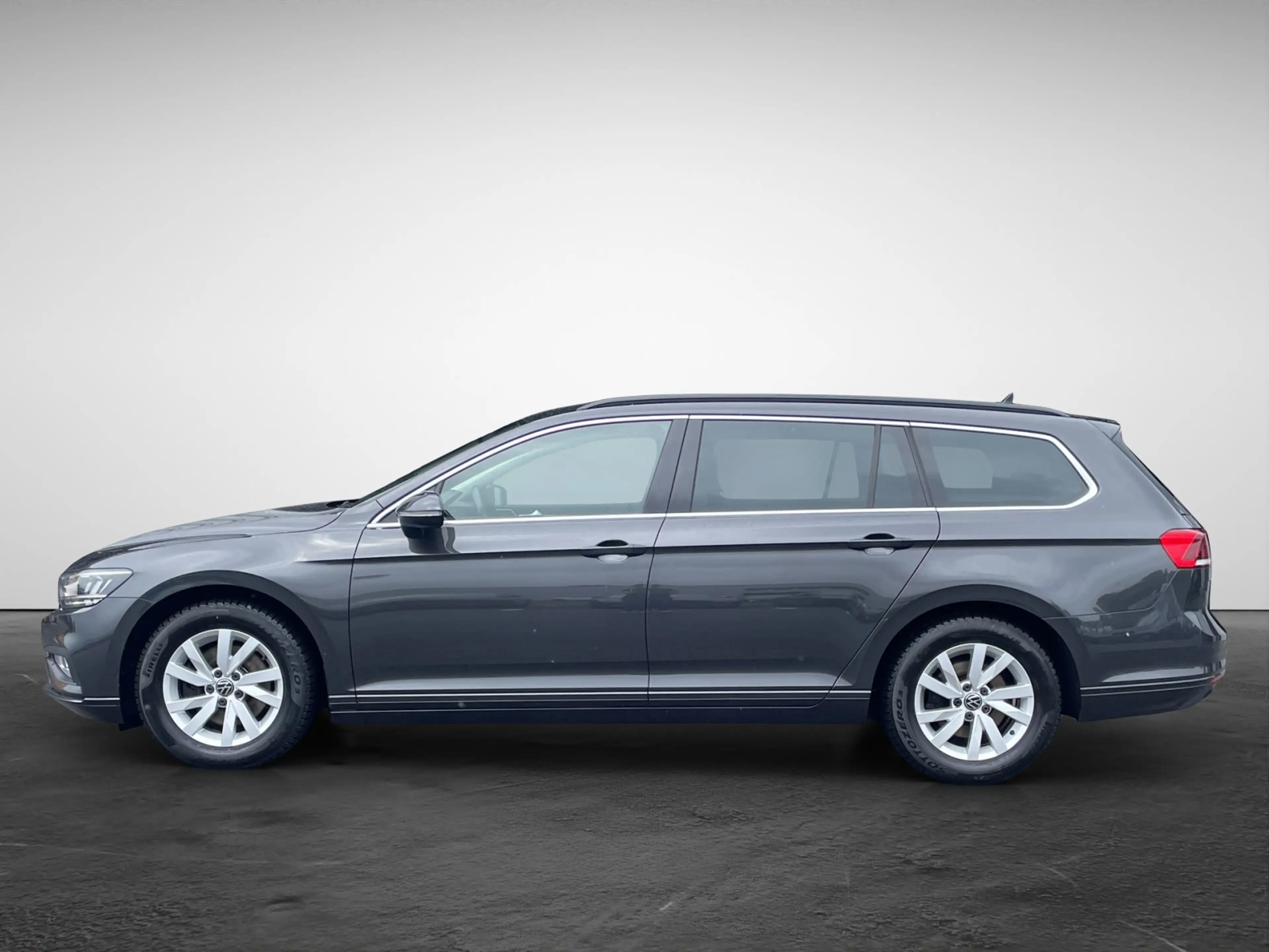 Volkswagen Passat Variant Passat Variant 2.0 TDI DSG Business — photo 3