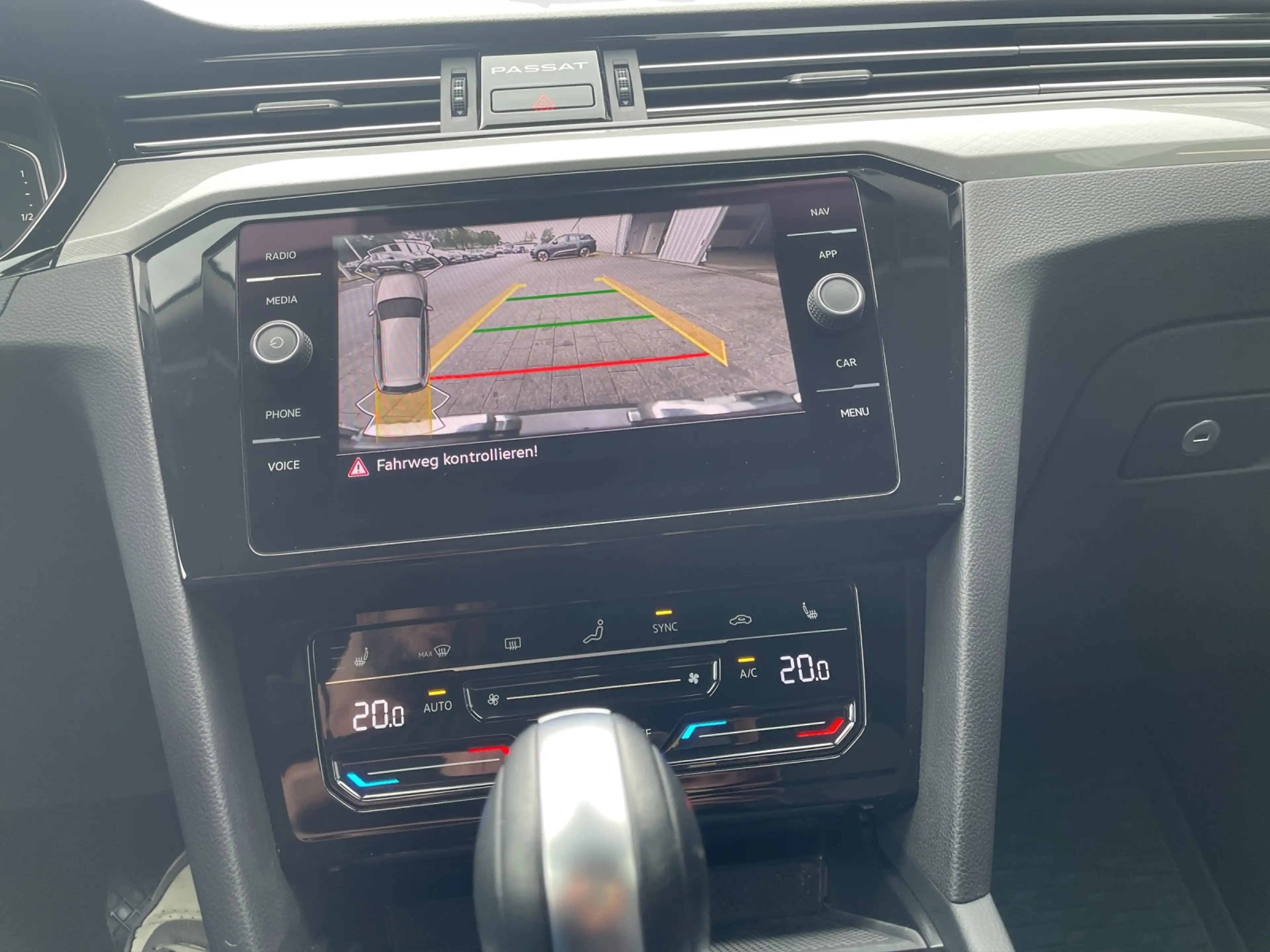 Volkswagen Passat Variant Passat Variant 2.0 TDI DSG Business — photo 10