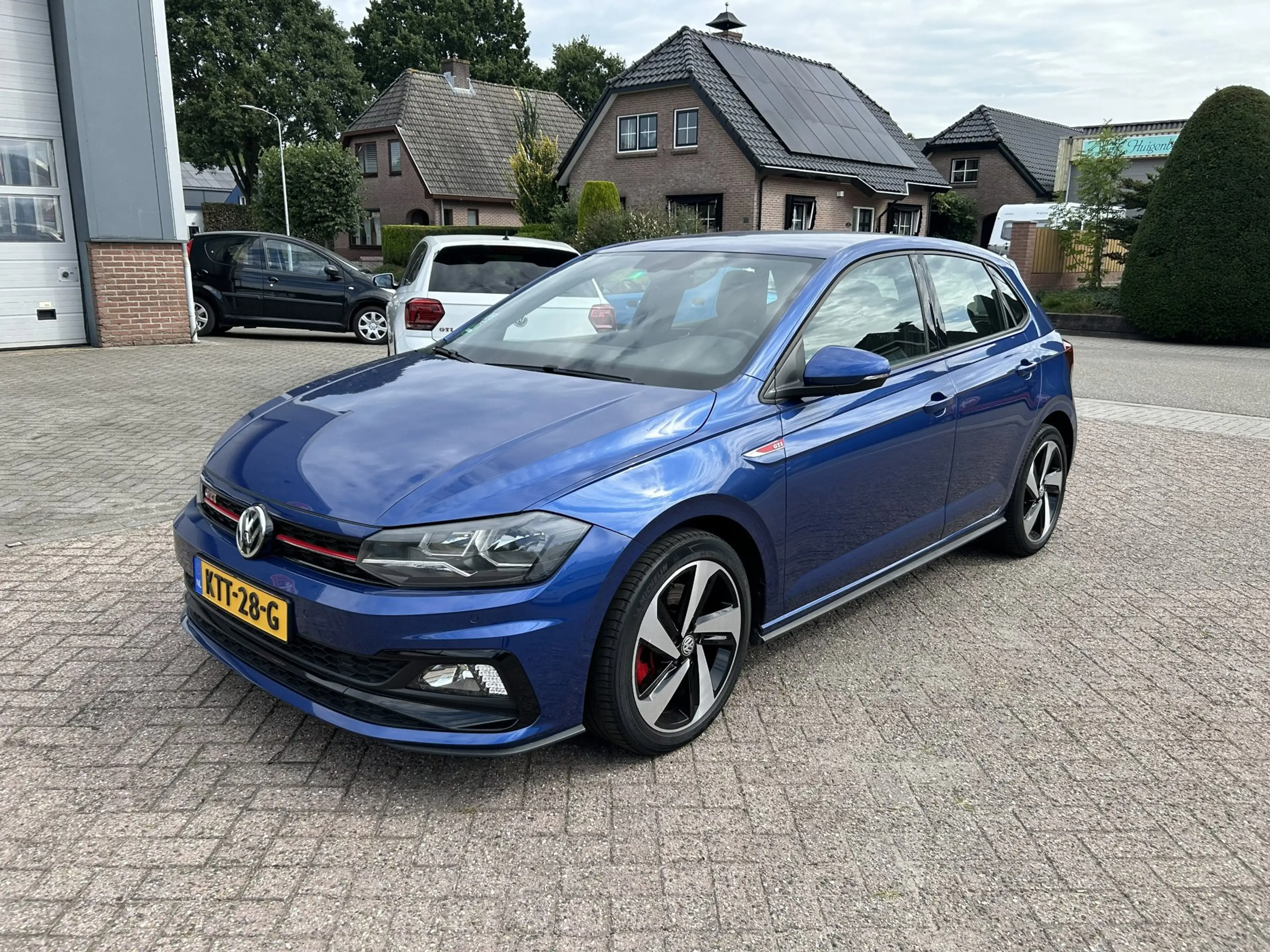 Volkswagen Polo GTI 2.0 TSI — photo 2