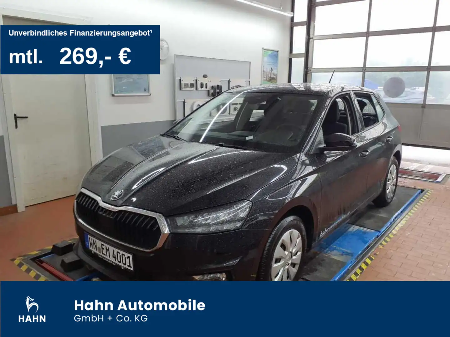 Skoda Fabia 1.0TSI DSG Selection Cam LED Navi Sitzheiz Schwarz - 1
